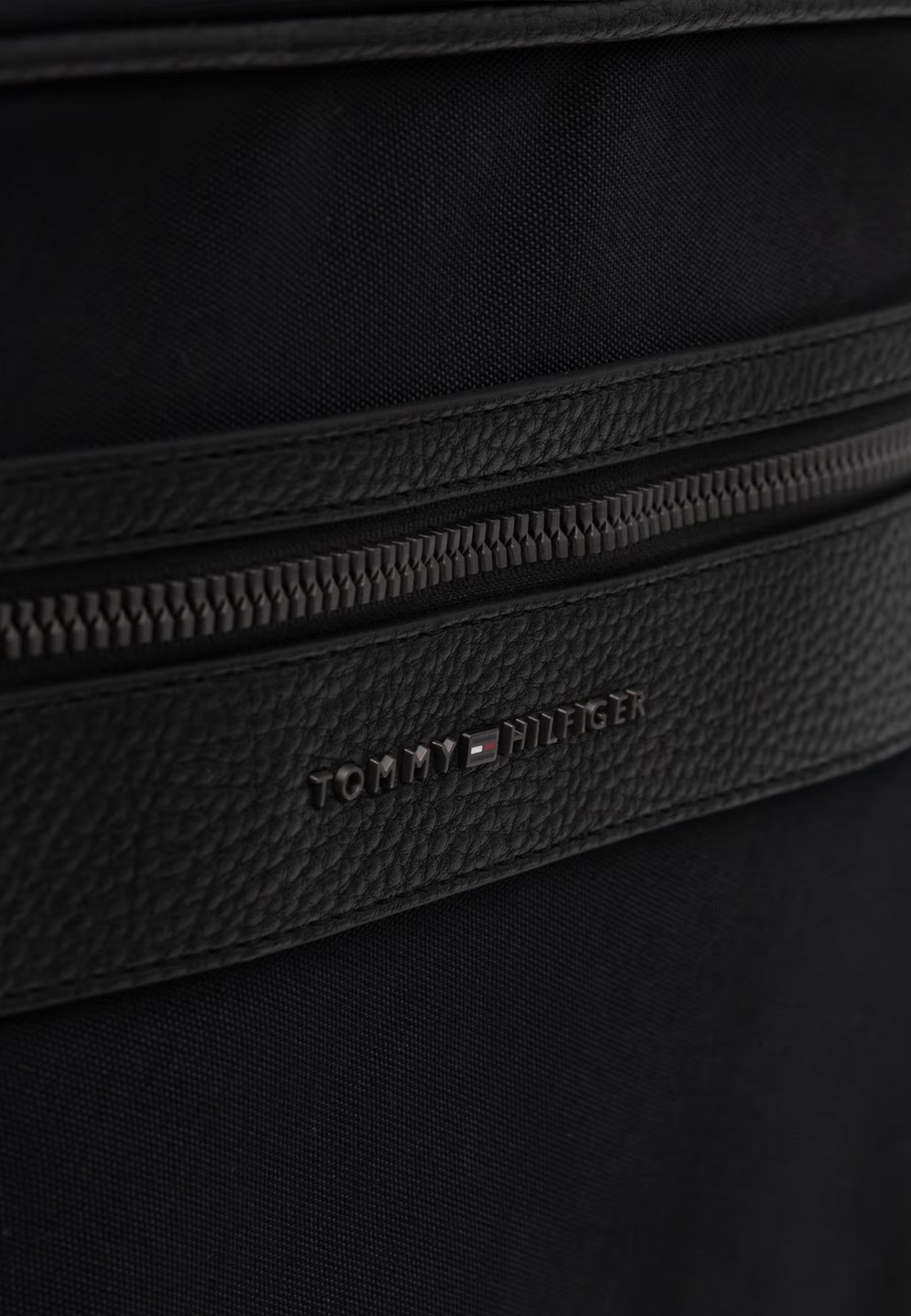 Tommy Hilfiger Bag 4
