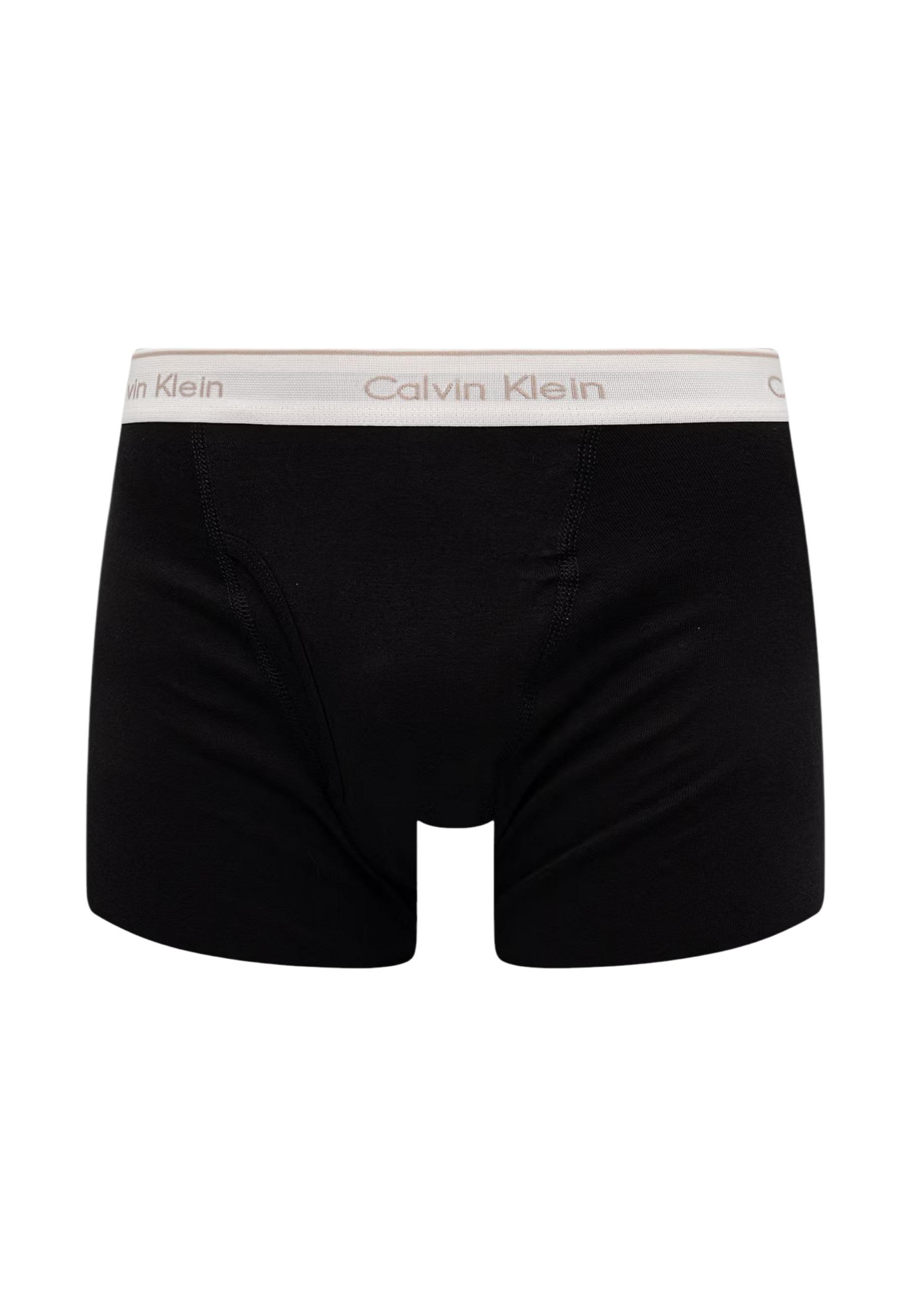 Calvin Klein Underwear 4