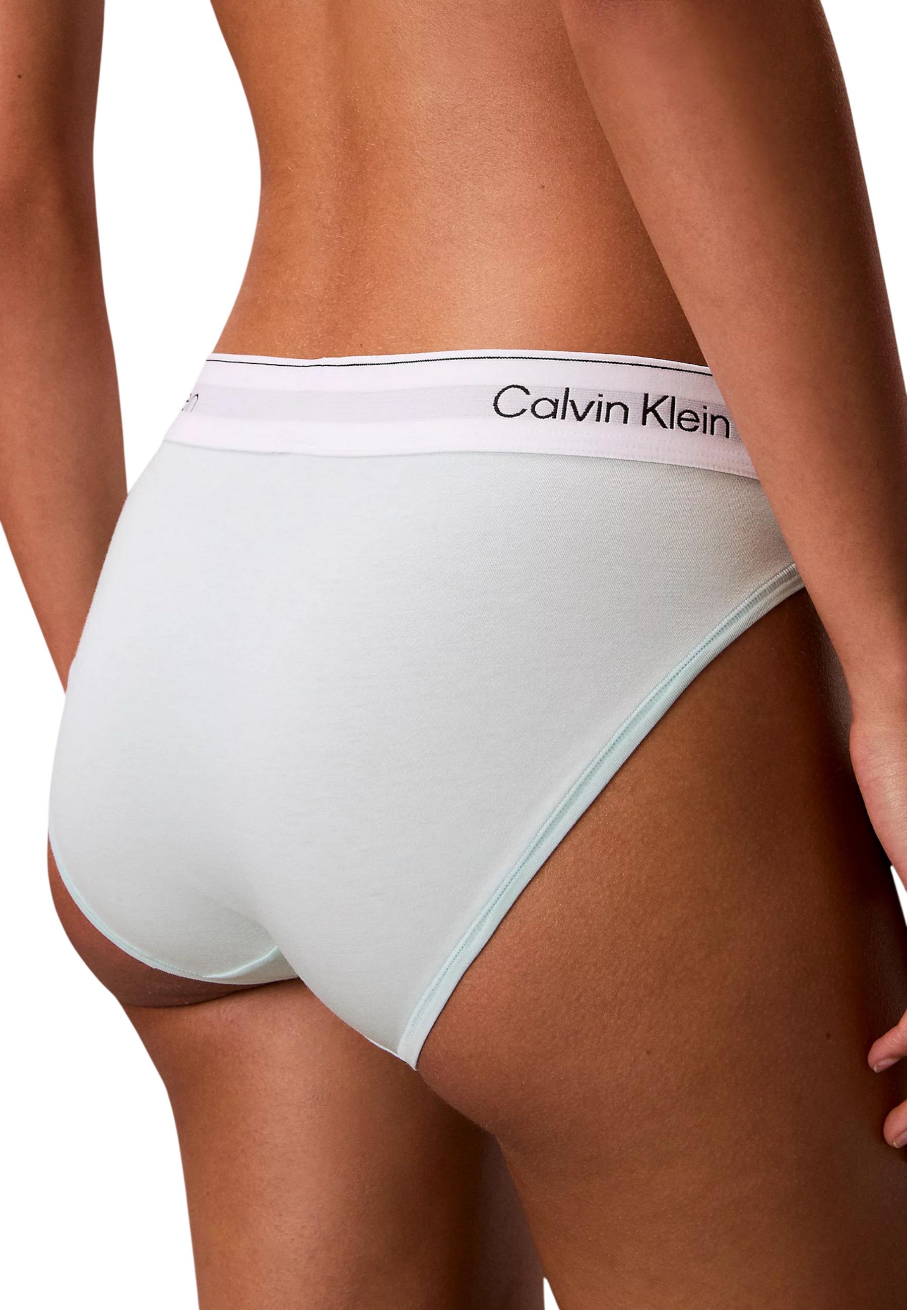 Calvin Klein Jeans Beachwear 5