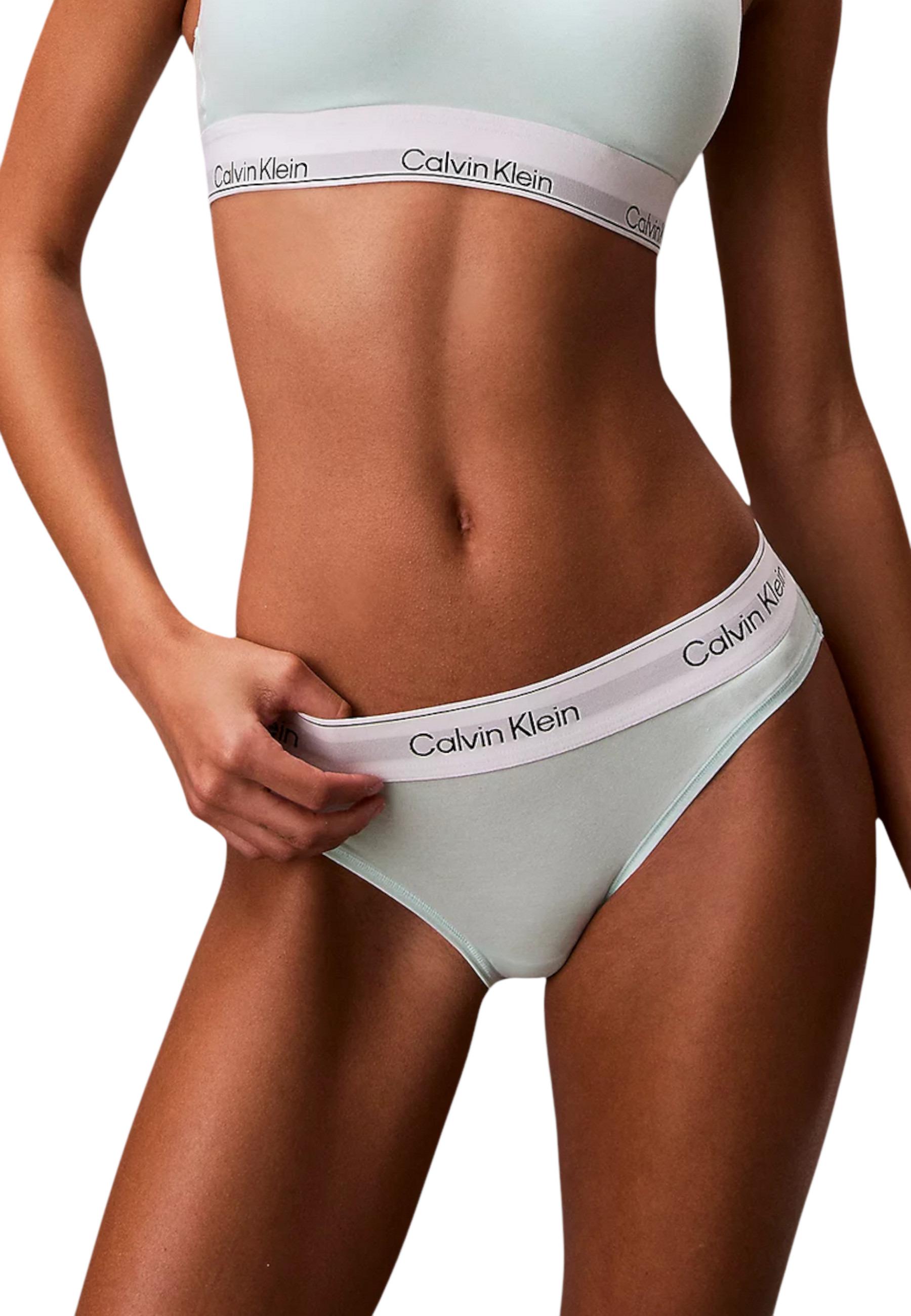 Calvin Klein Jeans Beachwear 3