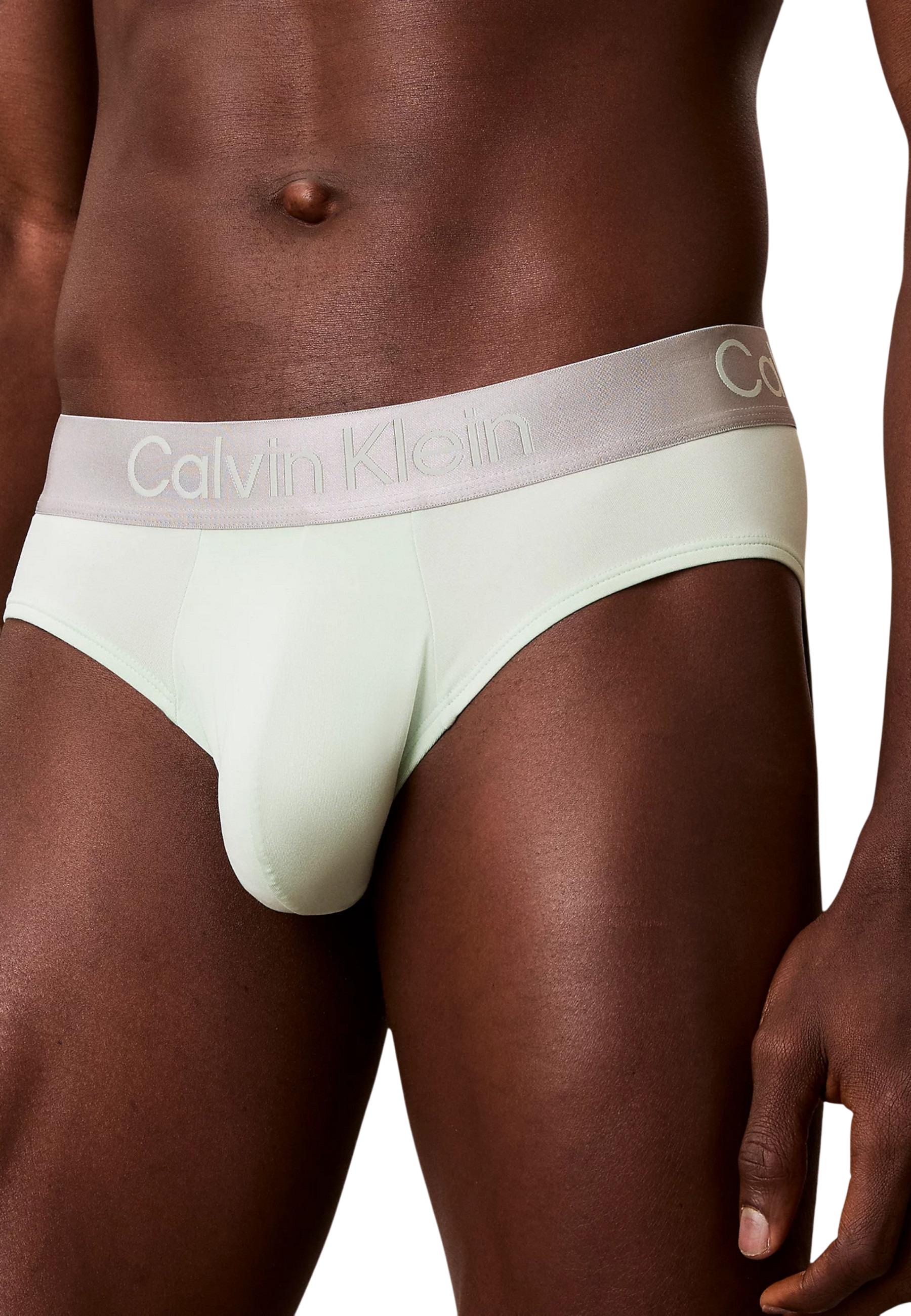 Calvin Klein Underwear 4