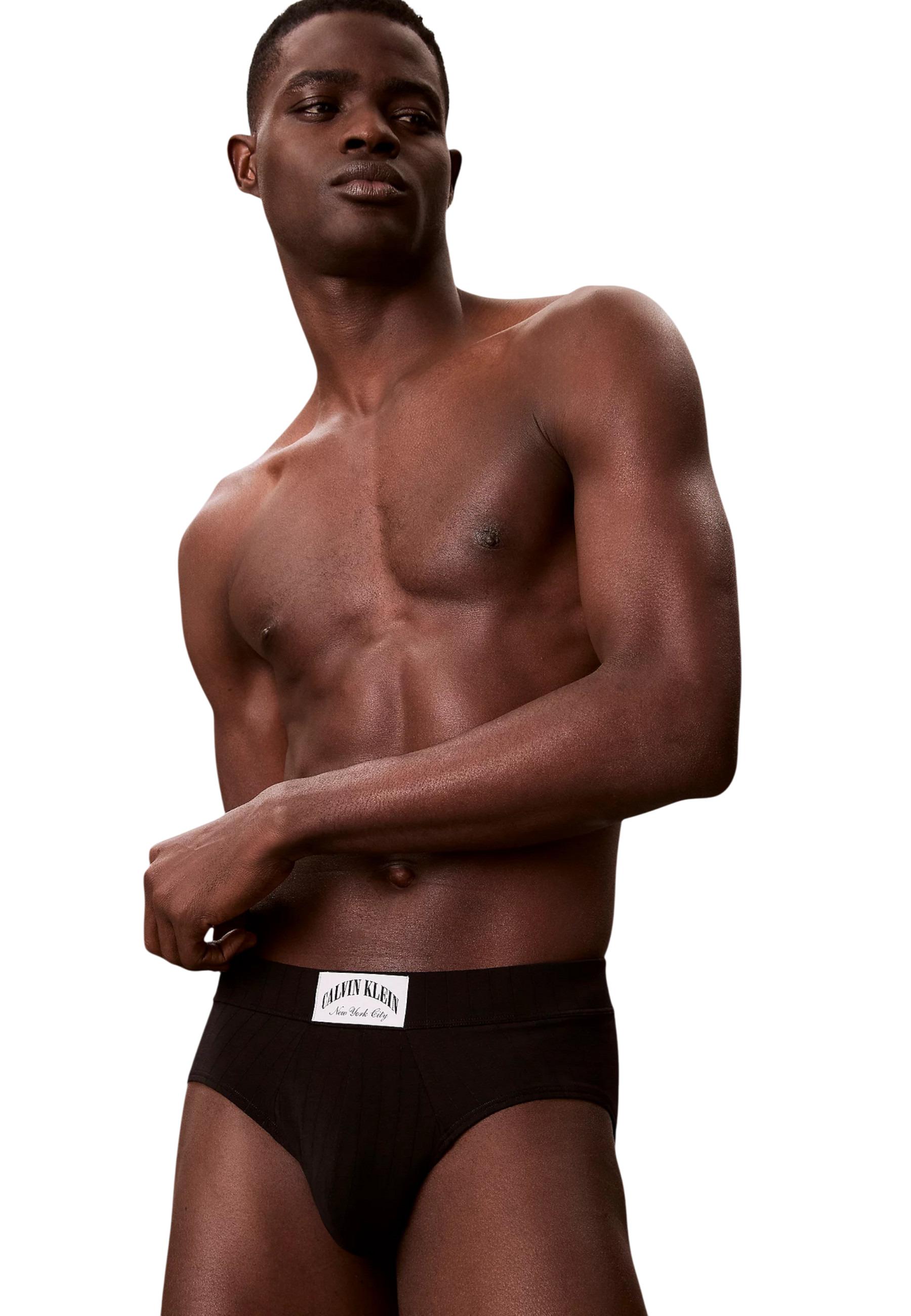 Calvin Klein Underwear 4