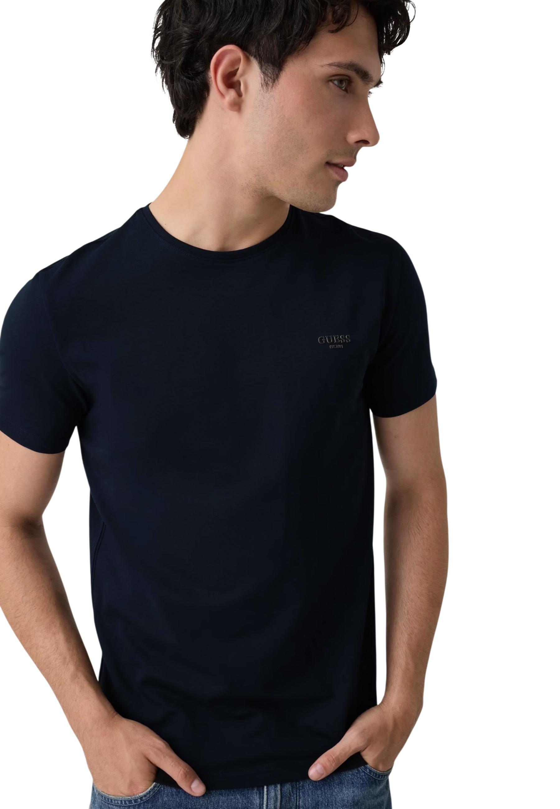 Guess T-Shirt 3