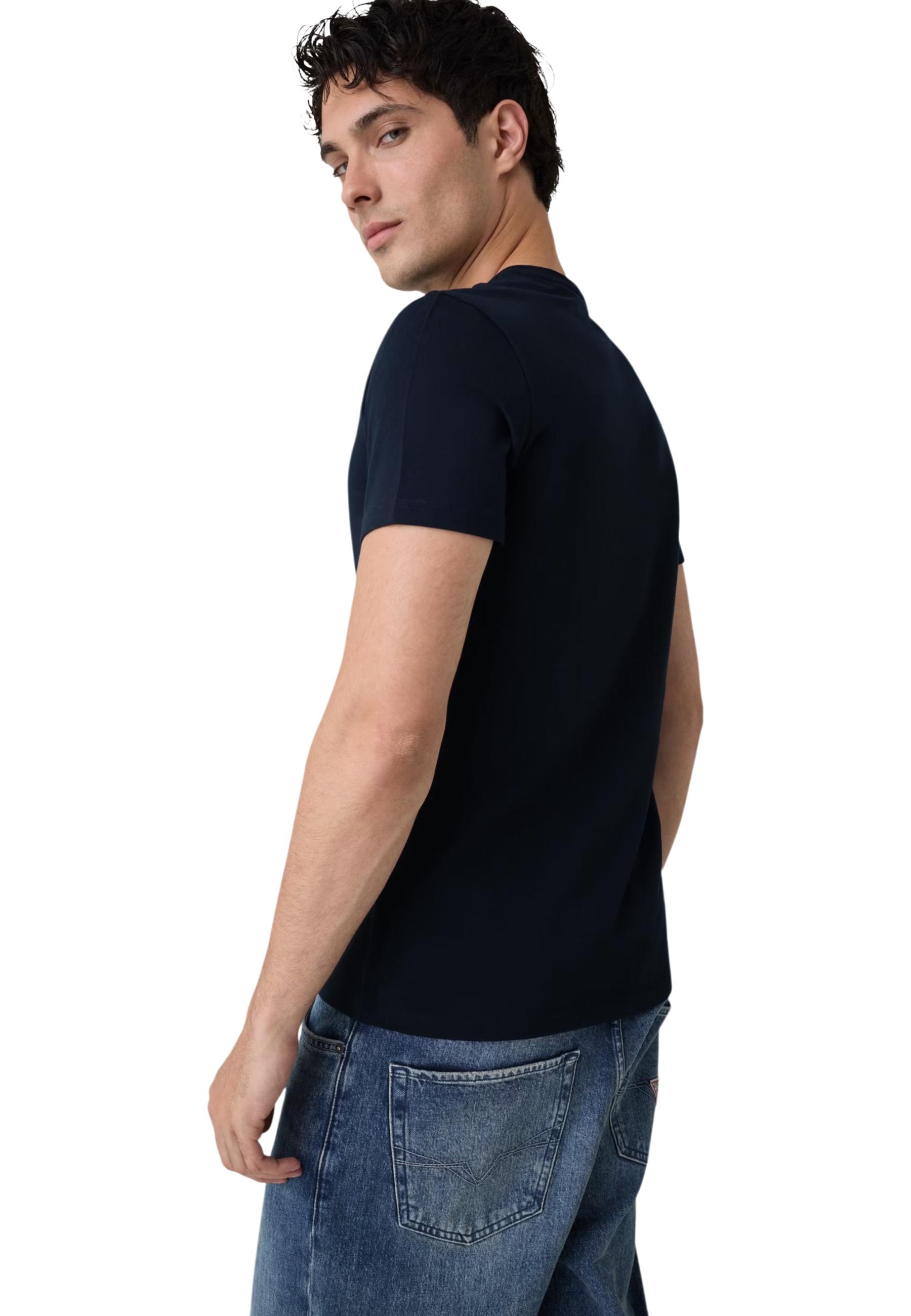Guess T-Shirt 5