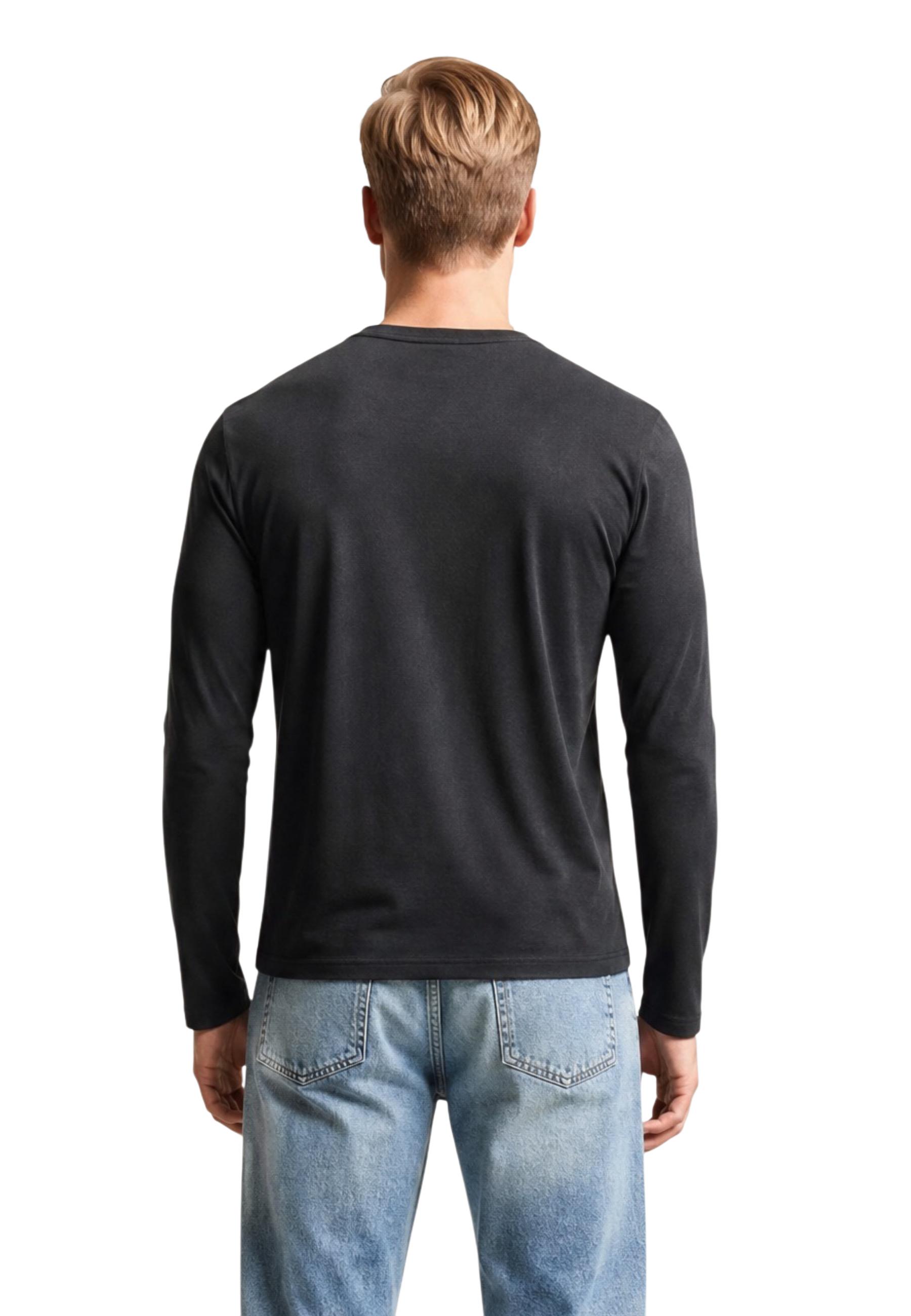 Guess T-Shirt 3