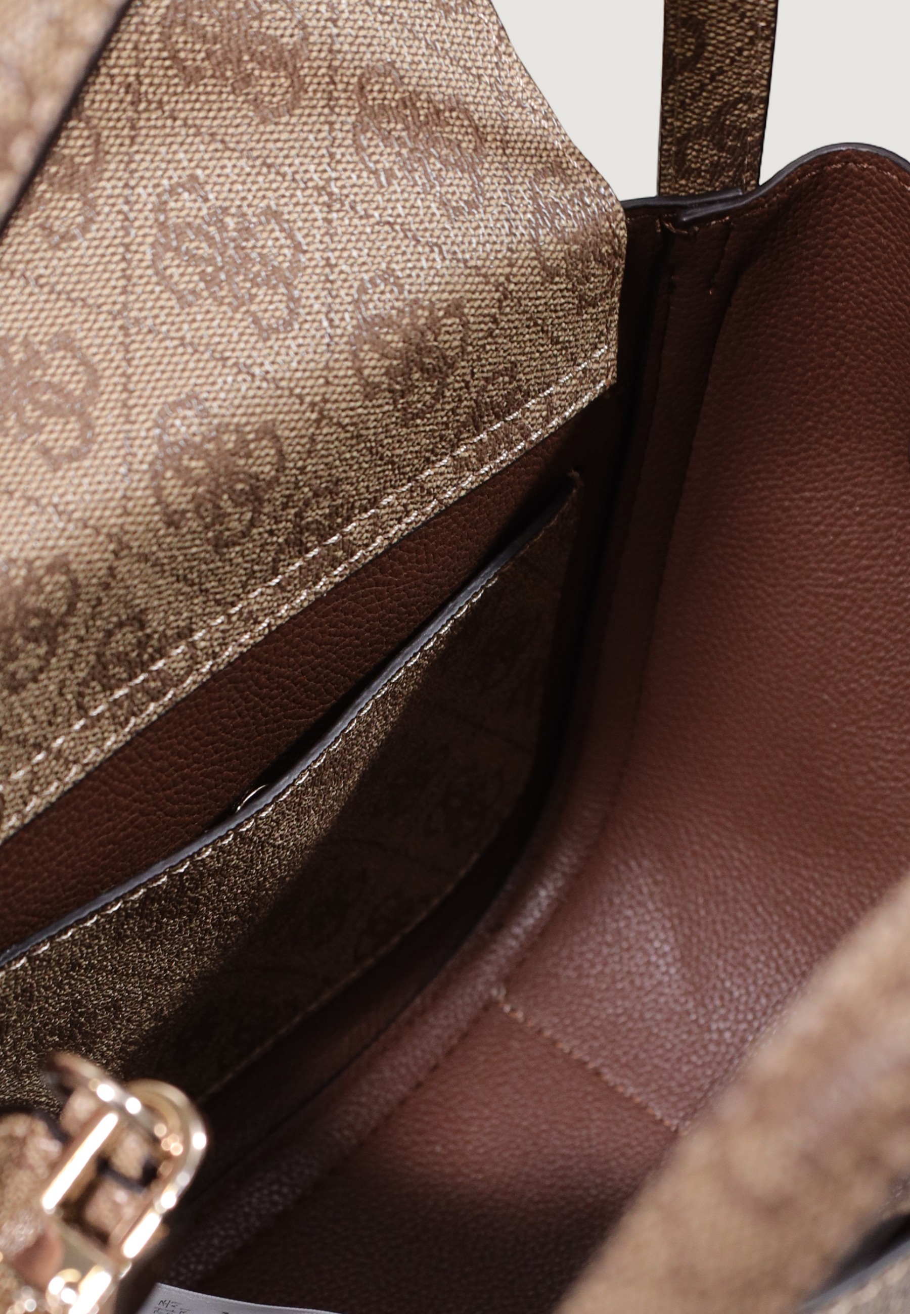 Guess Bag 5