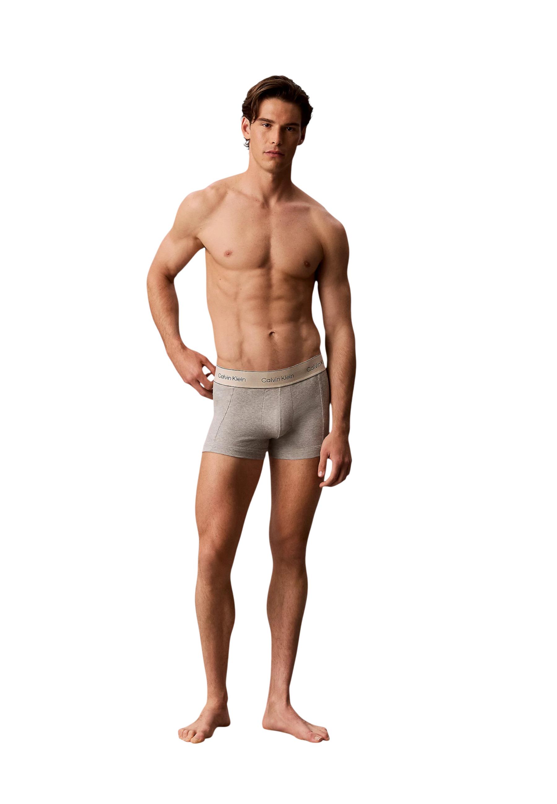 Calvin Klein Underwear 3