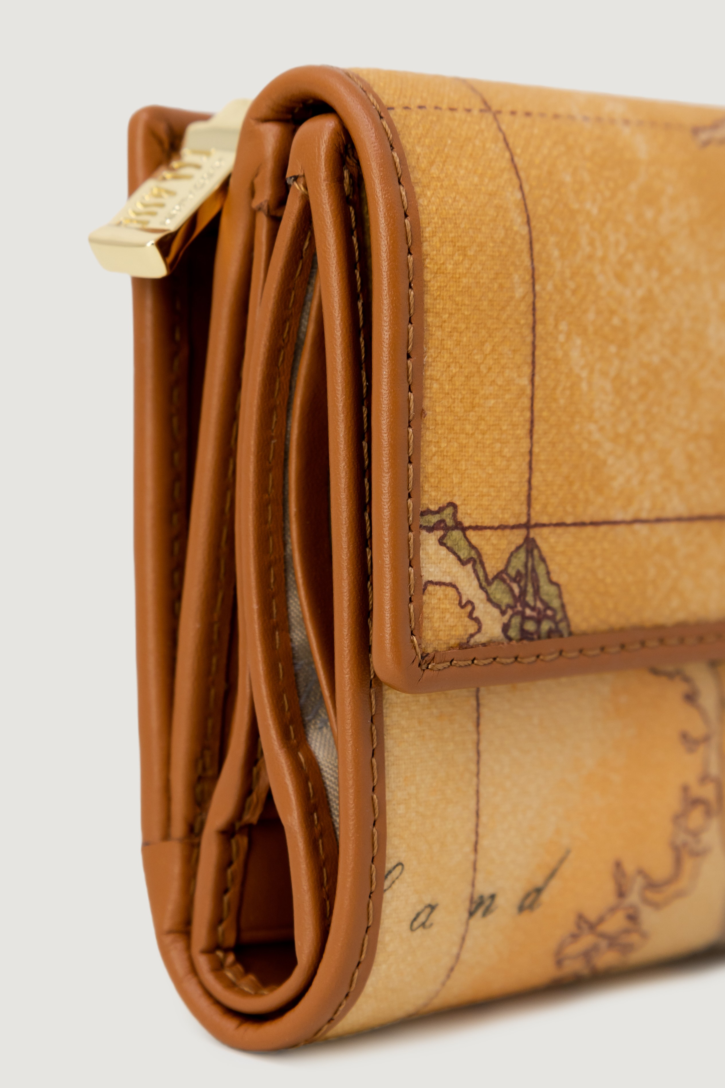 Alviero Martini Prima Classe Wallet 5