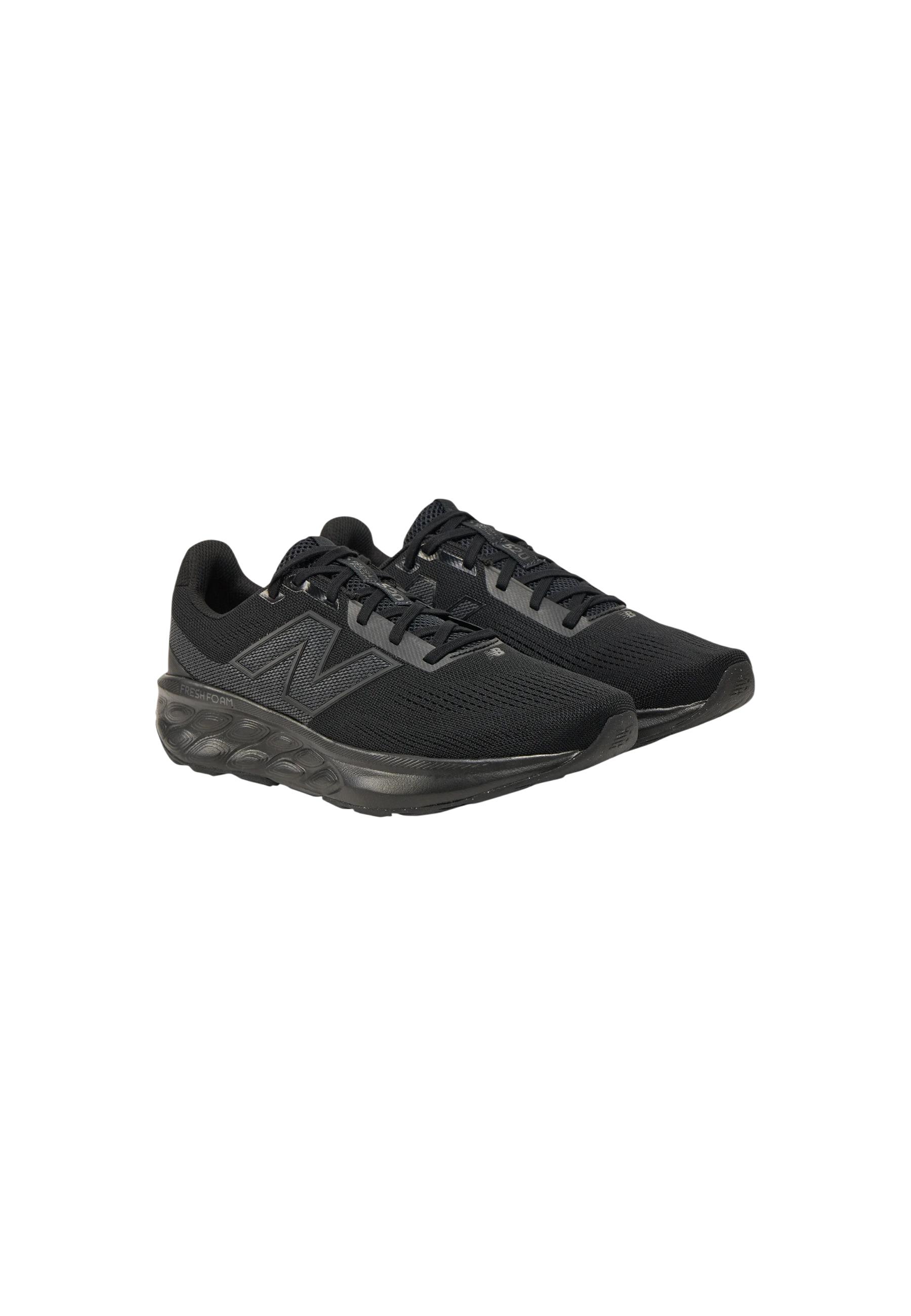 New Balance Sneakers 1