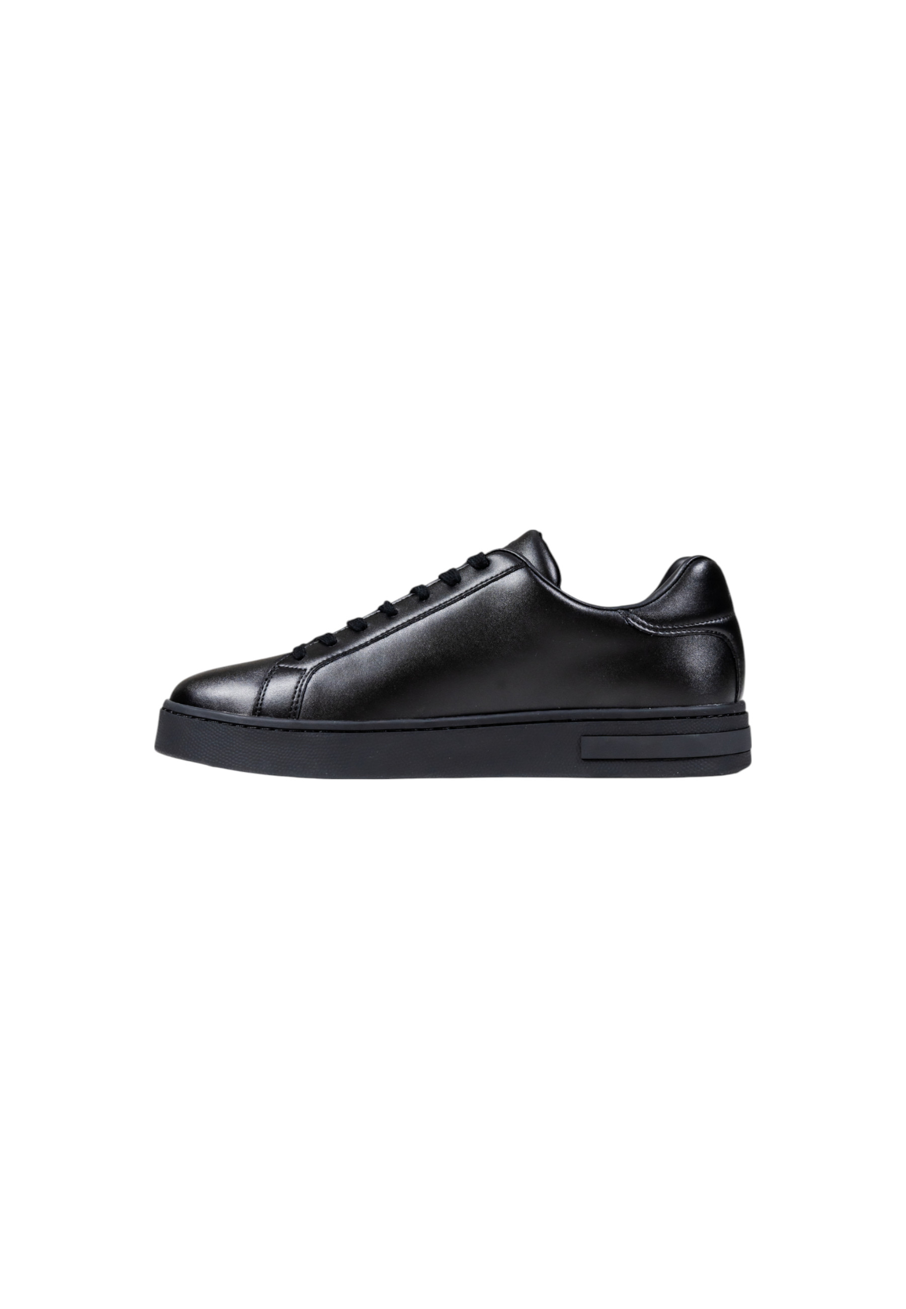 Armani Exchange Sneakers 3