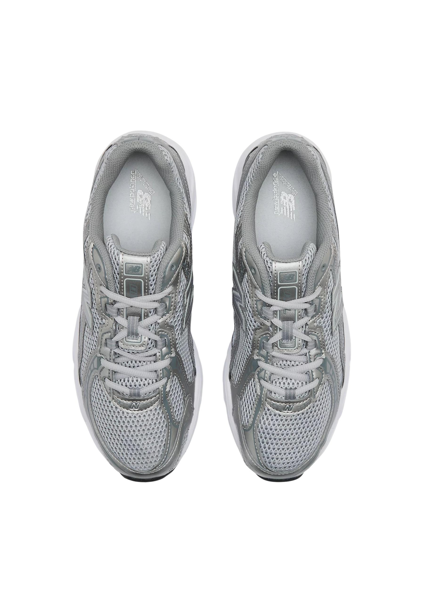 New Balance Sneakers 3