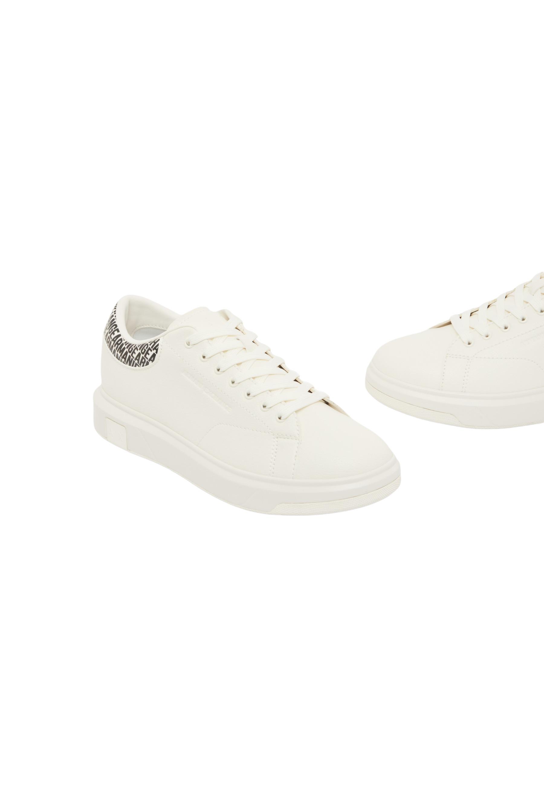 Armani Exchange Sneakers 3