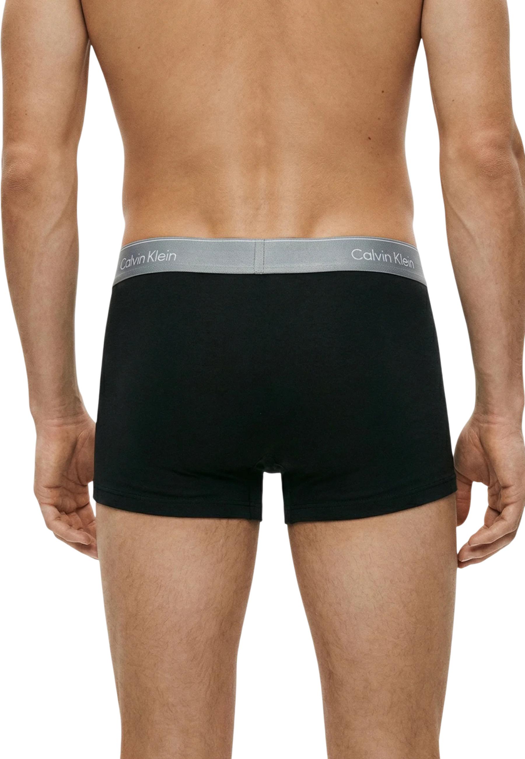 Calvin Klein Underwear 3
