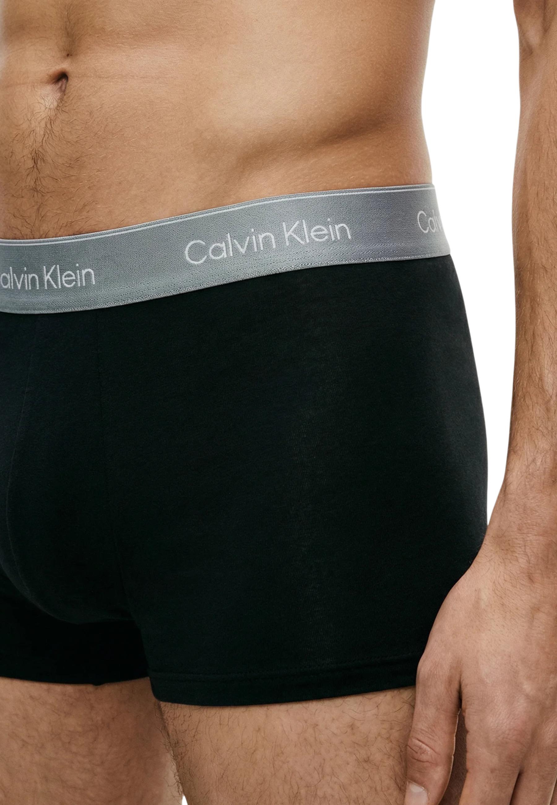 Calvin Klein Underwear 4