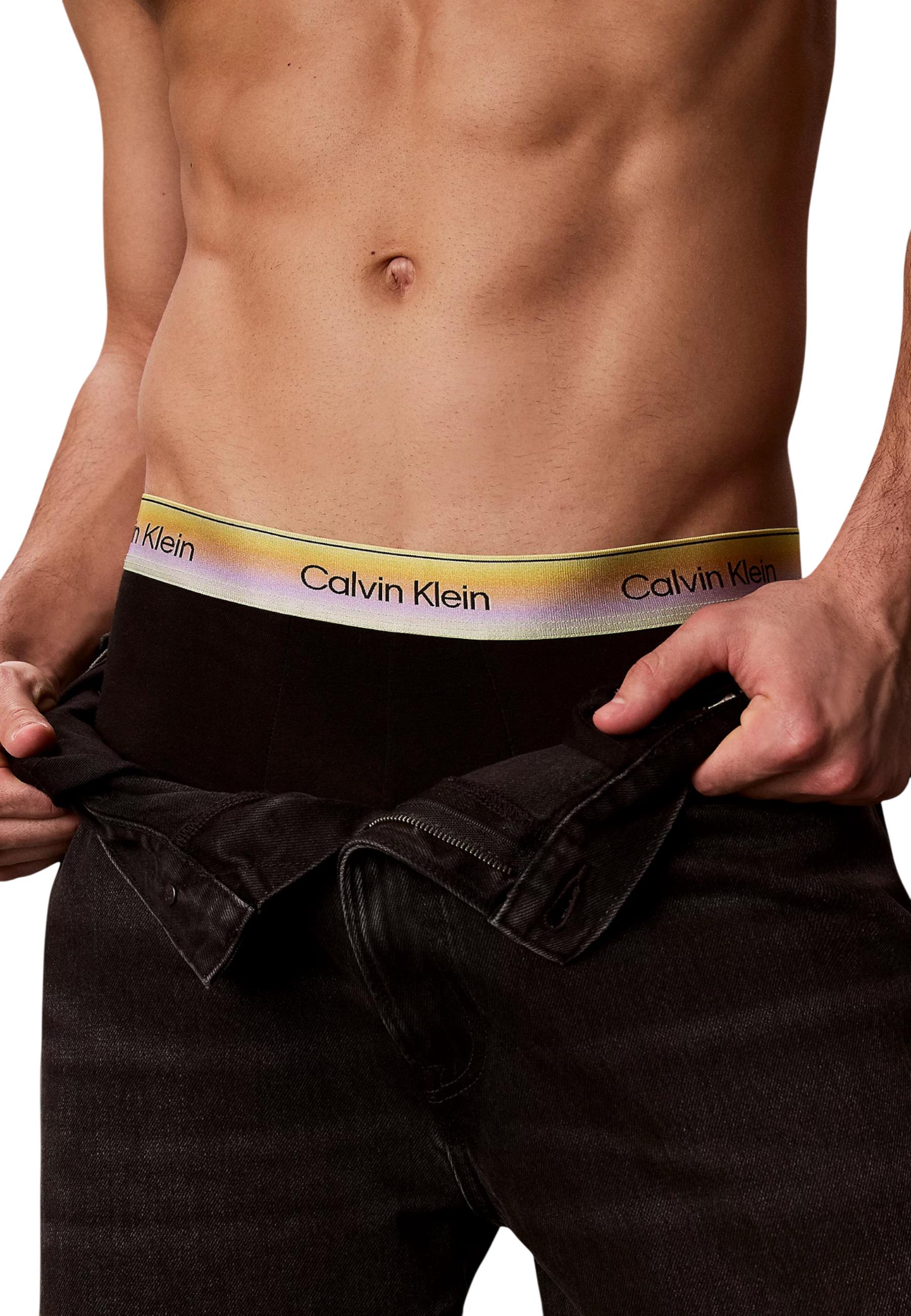 Calvin Klein Underwear 2