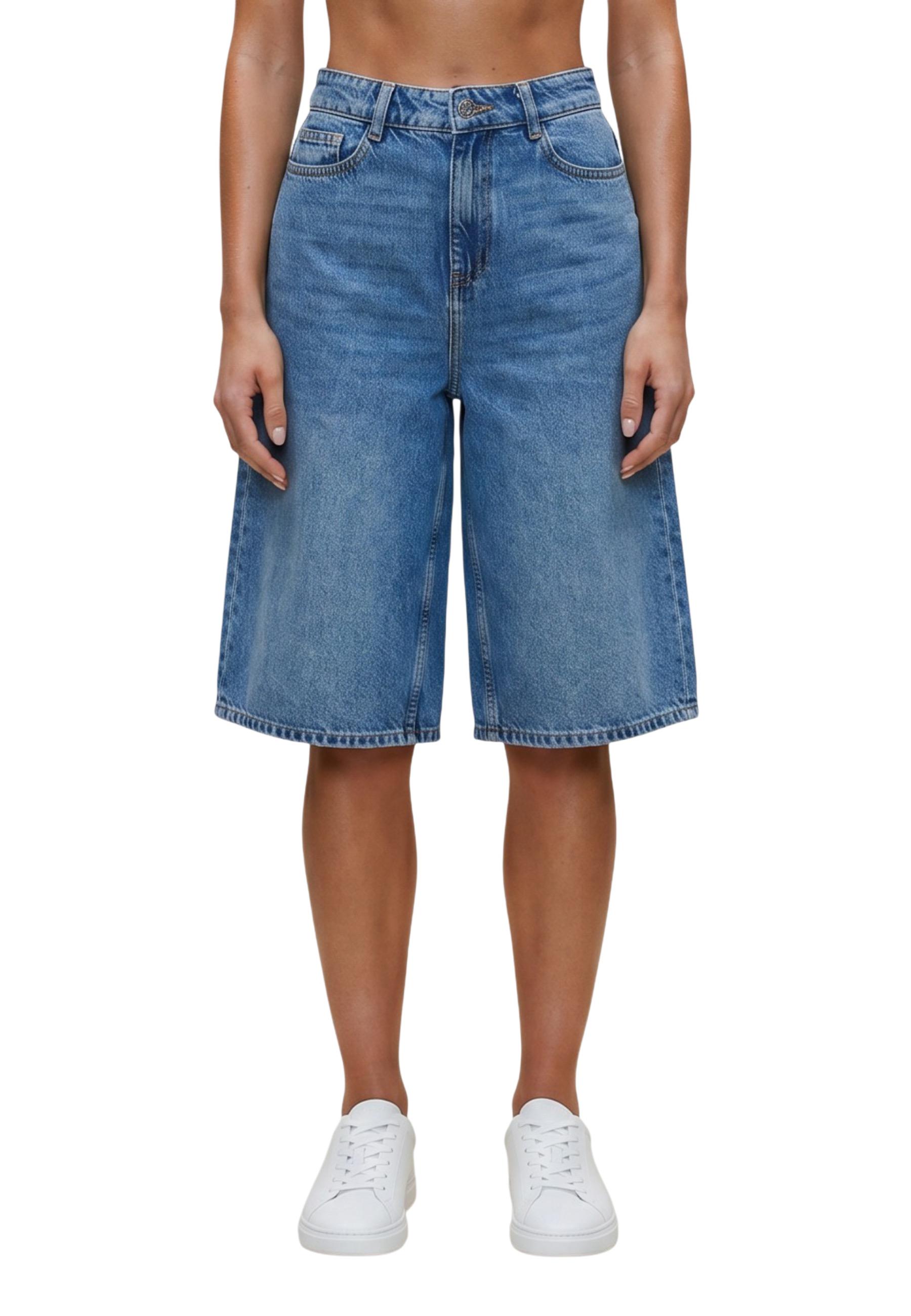 Jacqueline De Yong  Women Short