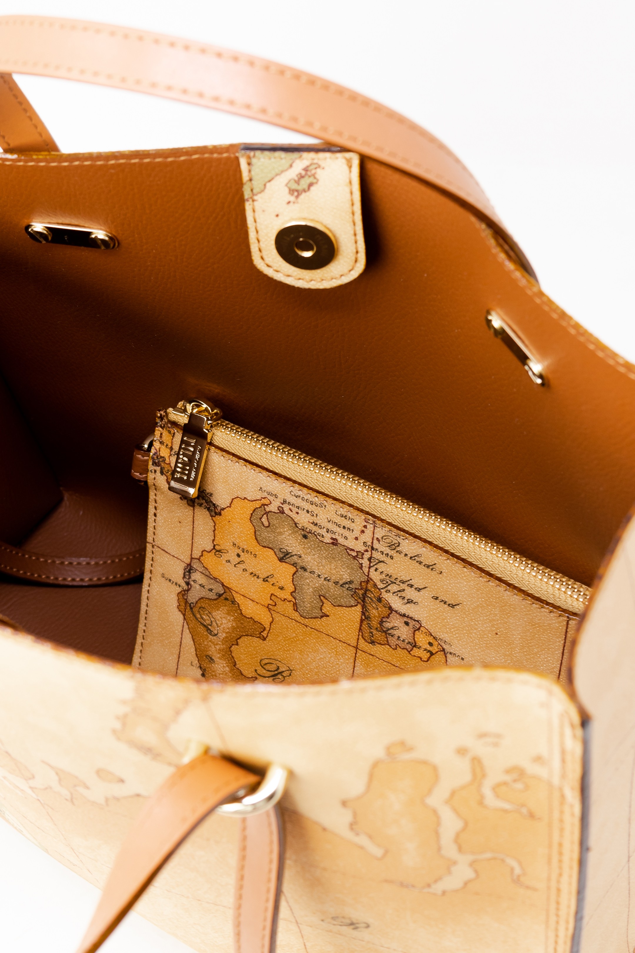 Alviero Martini Prima Classe Bag 5