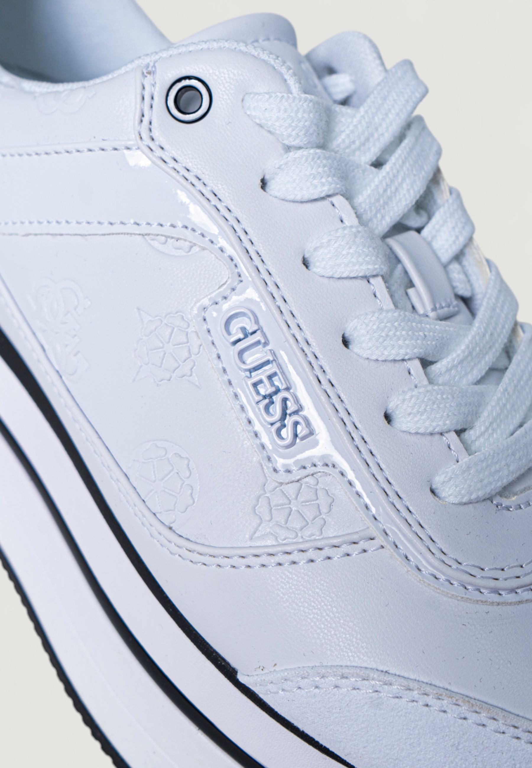 Guess Sneakers 8