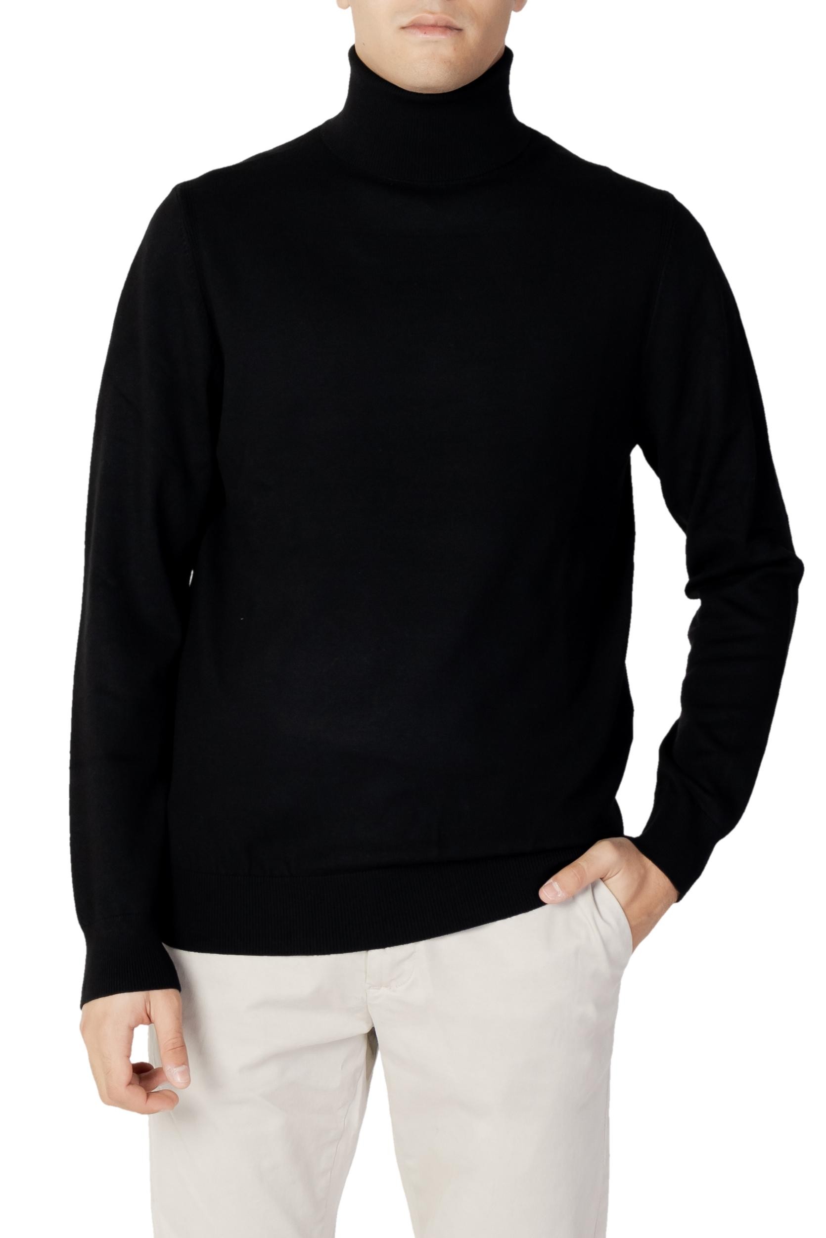 Diktat Men Knitwear