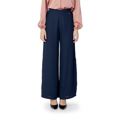 Akè sales abbigliamento online