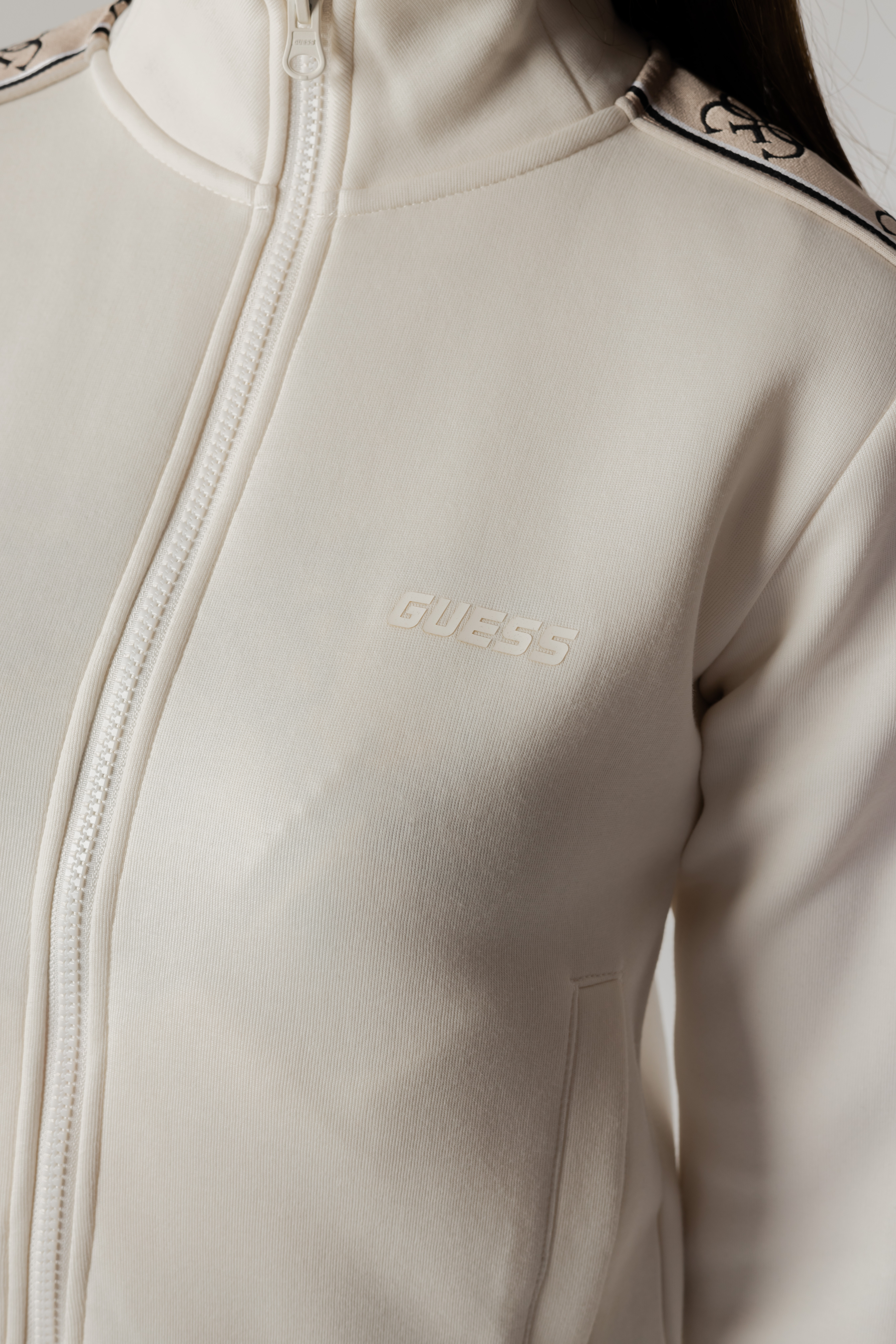 Guess Active Sweatshirts 3