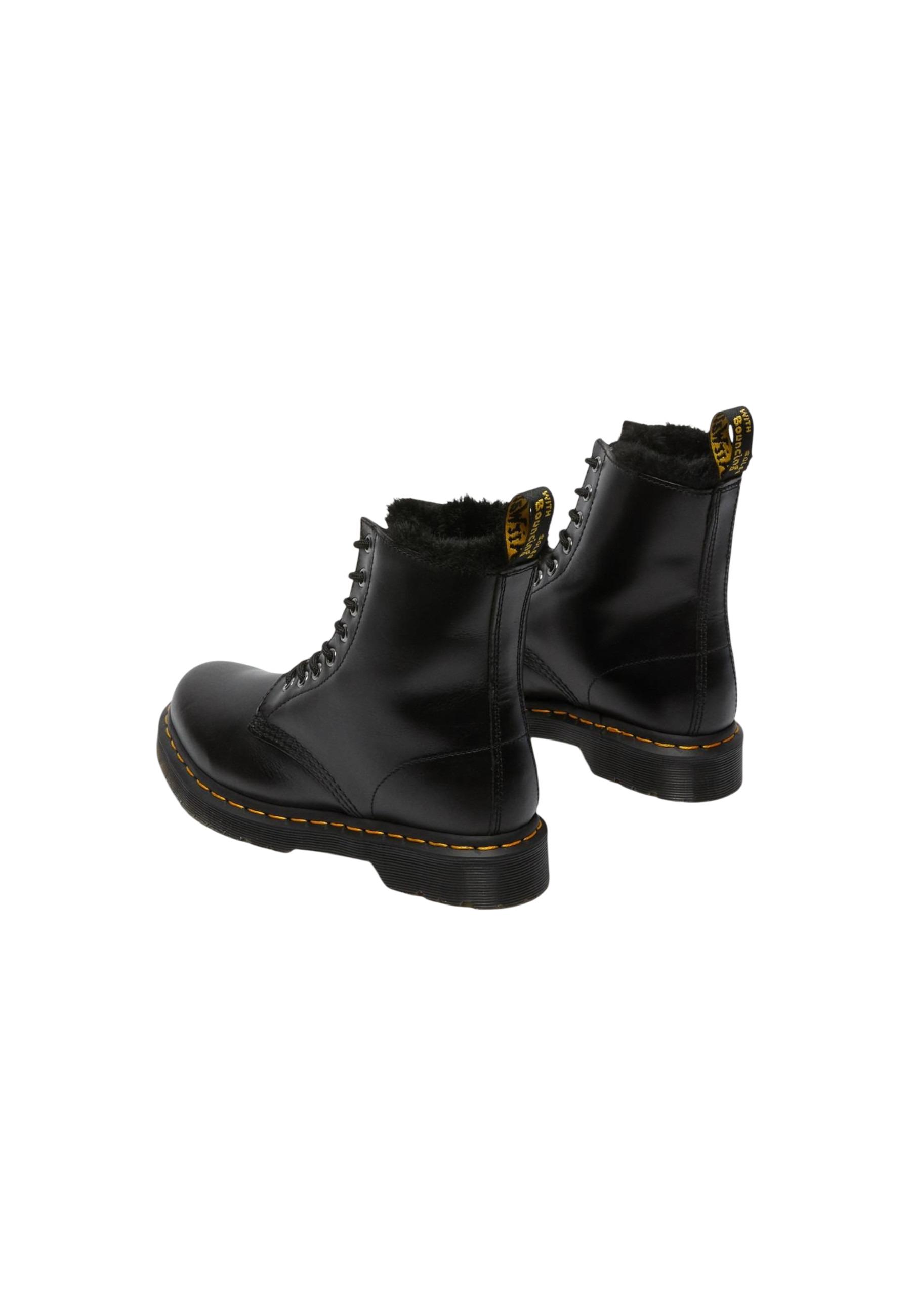Dr. Martens Boots 4