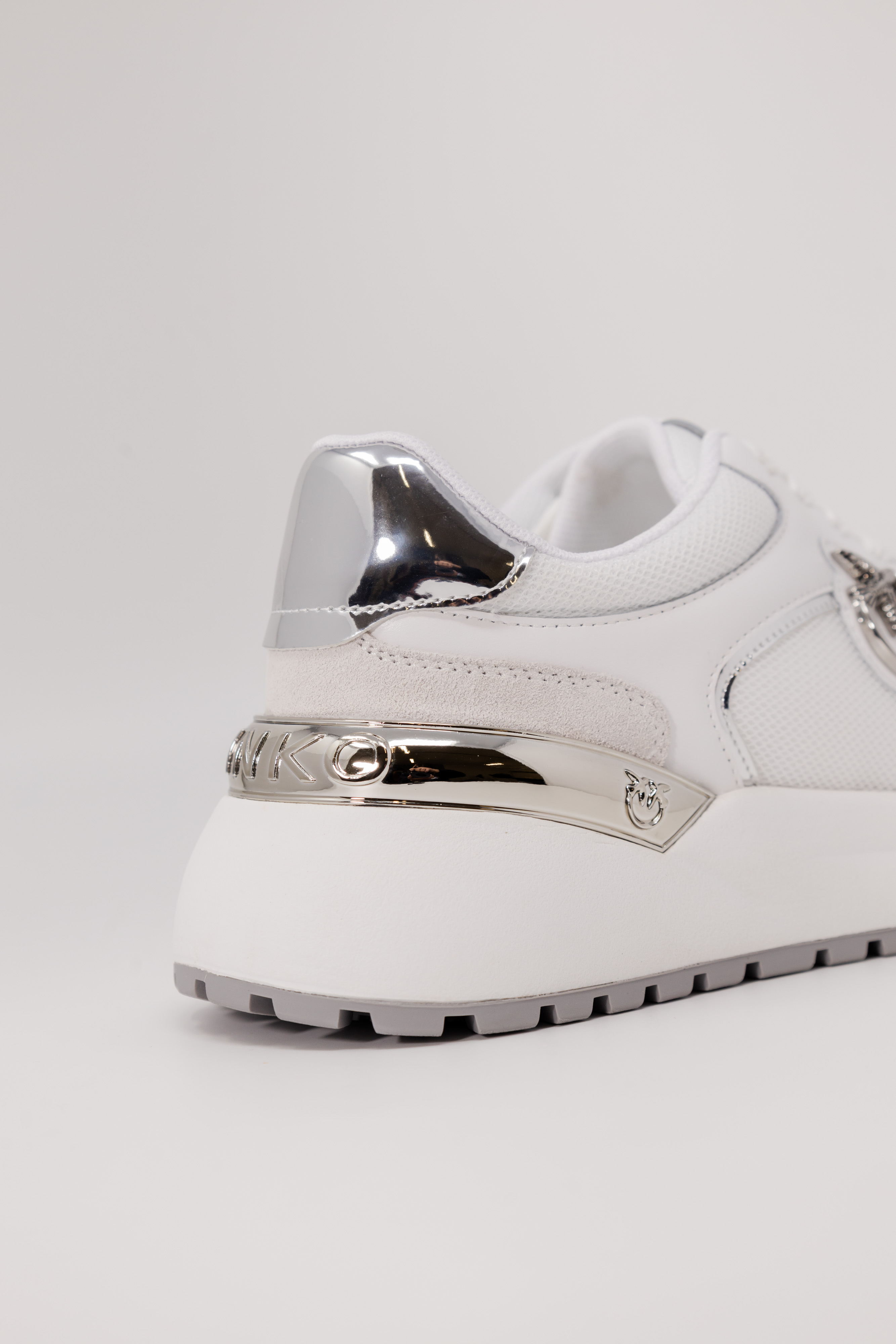Pinko Sneakers 10