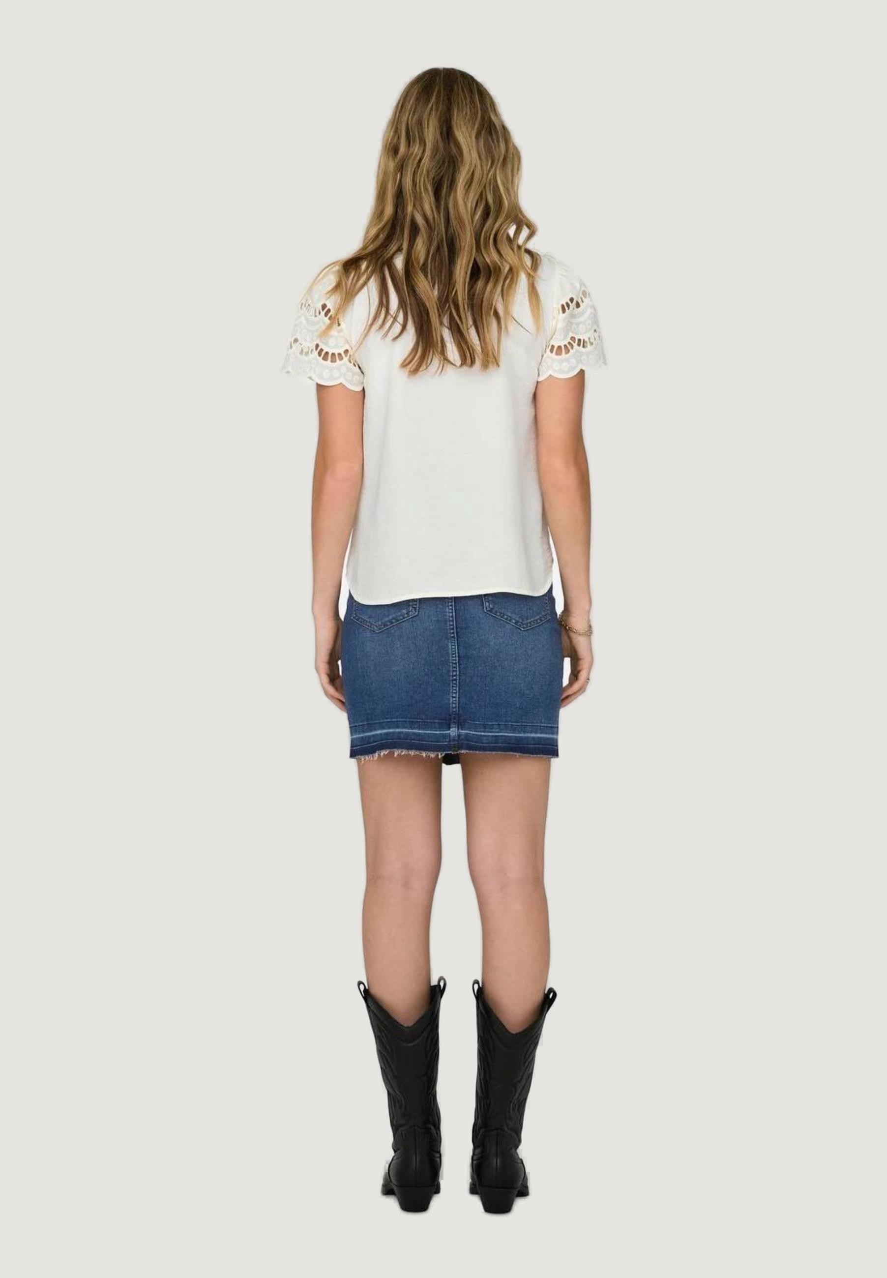 Jacqueline De Yong  Women T-Shirt