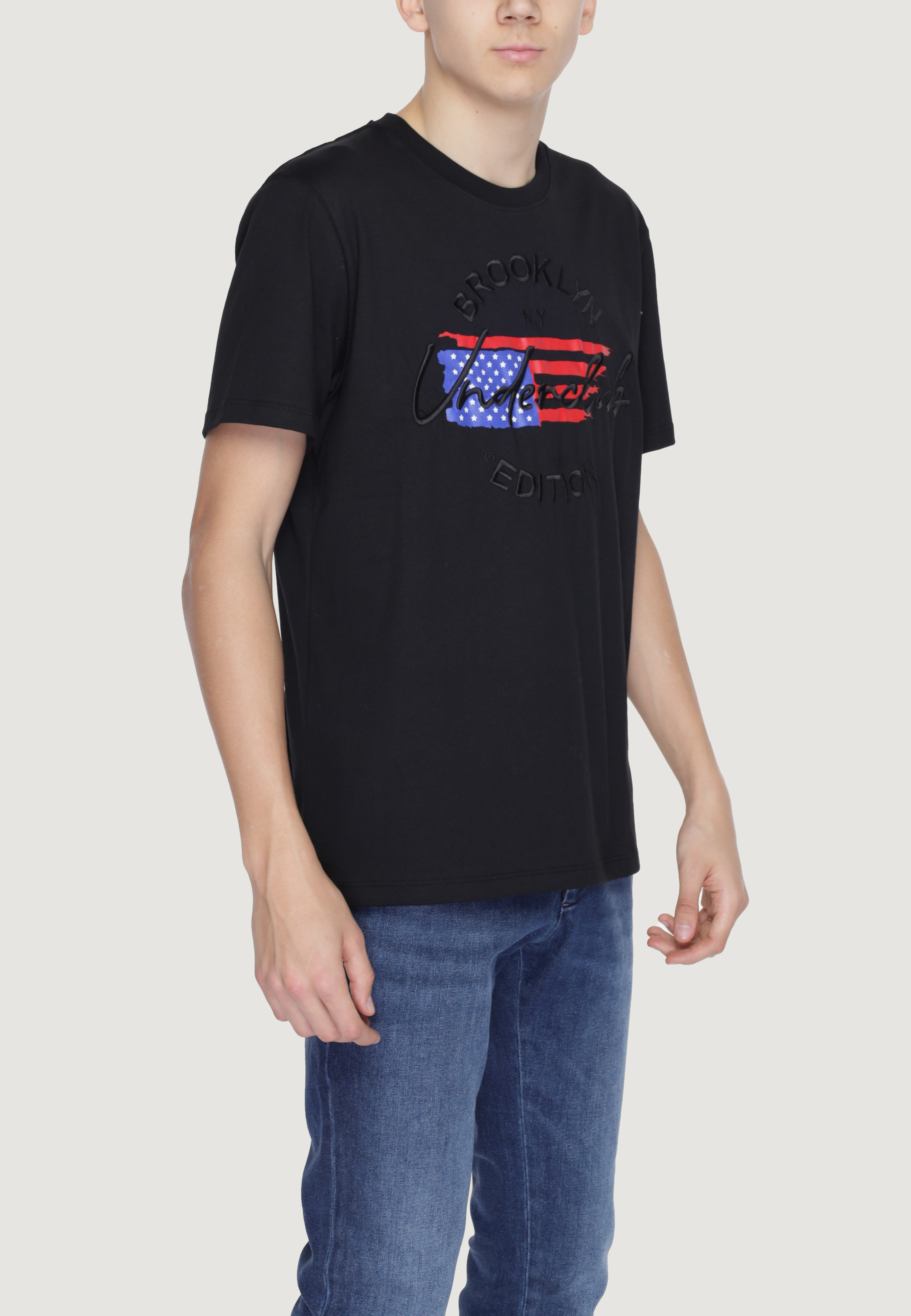 Underclub T-Shirt 4