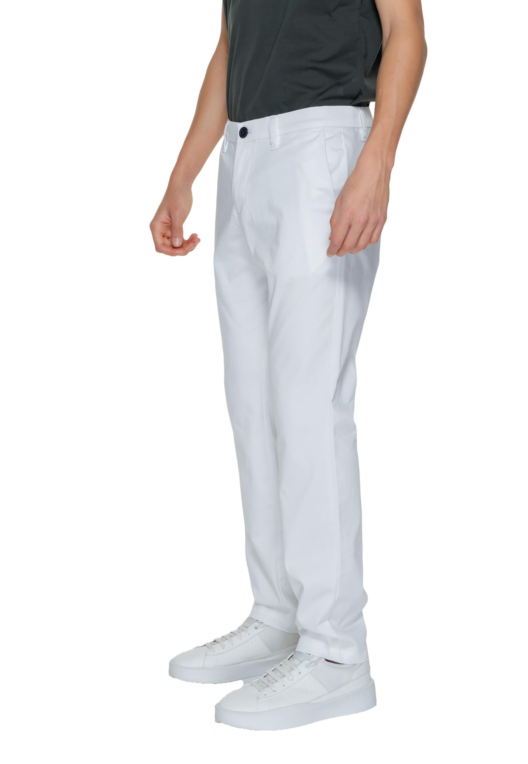 Armani Exchange Trousers 3