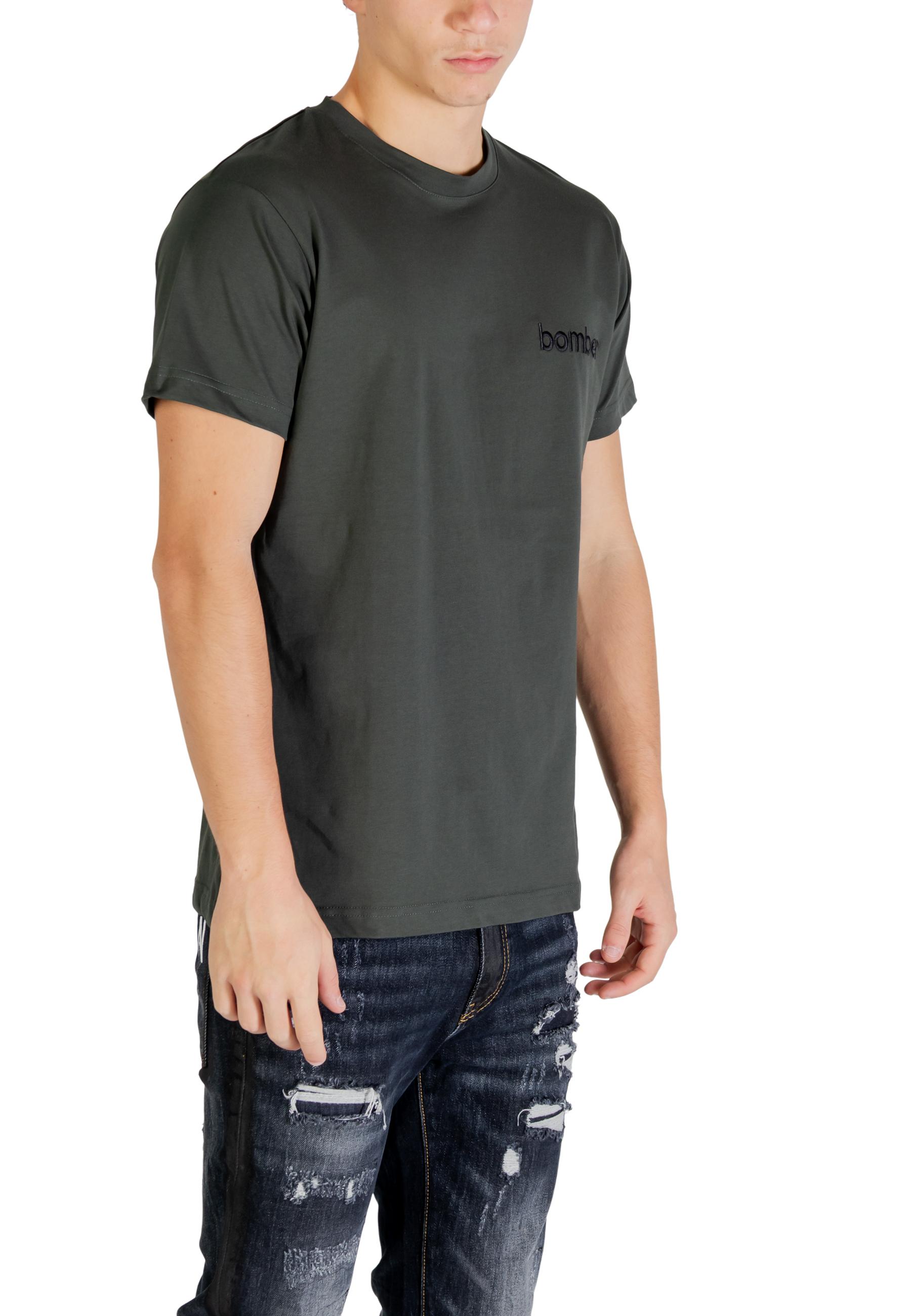 Hydra Clothing Men T-Shirt