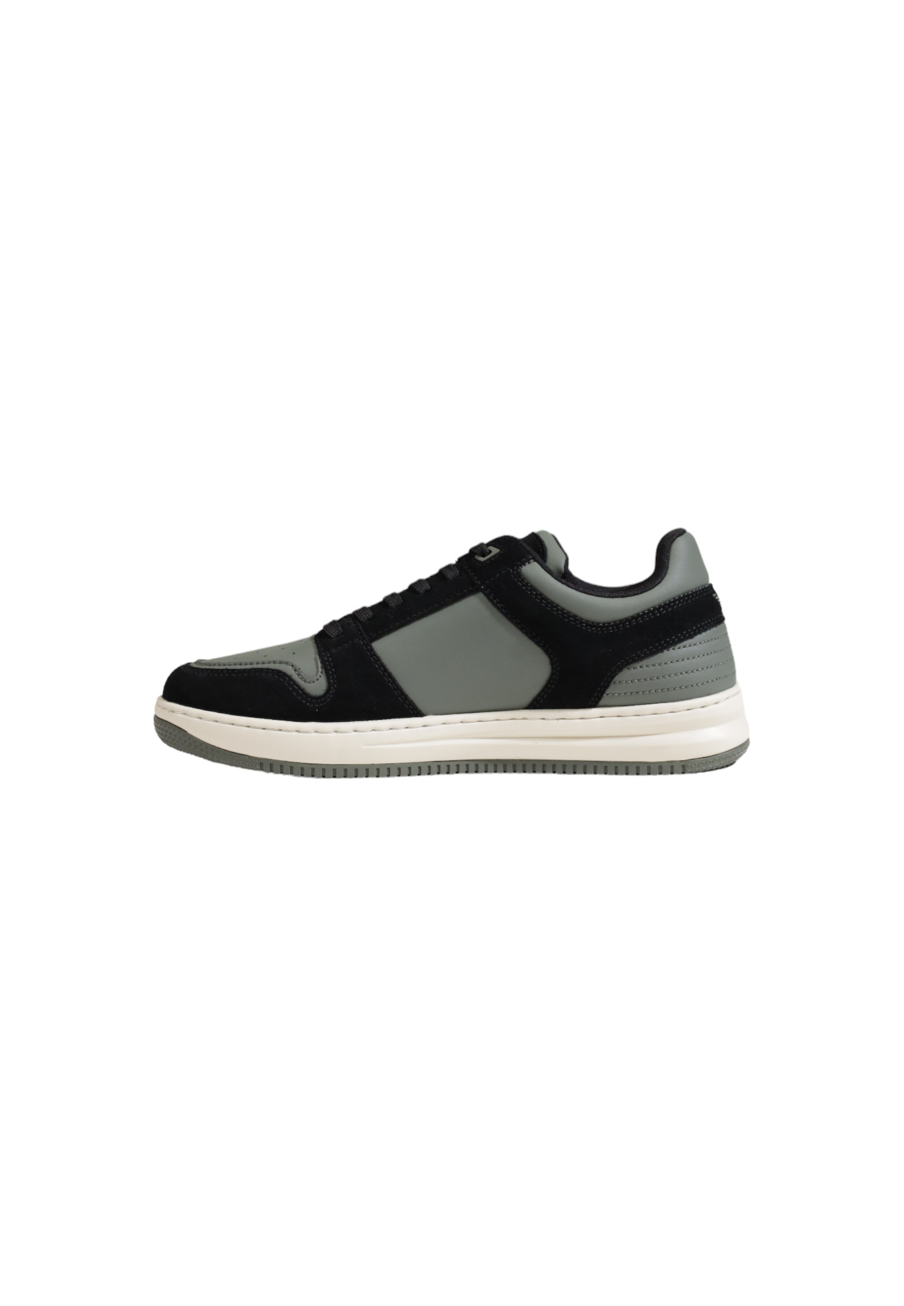 Ea7 Men Sneakers
