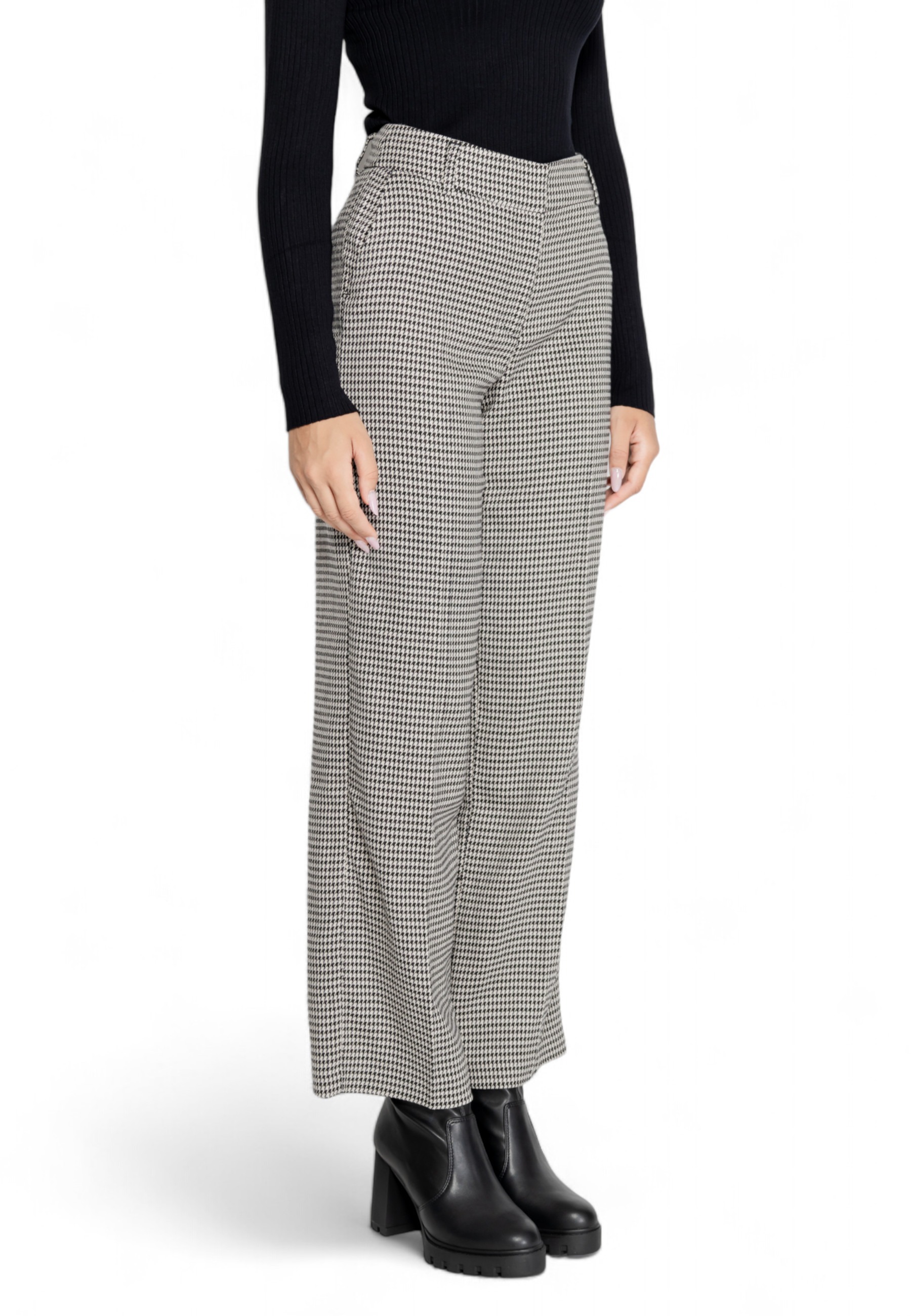 Only  Women Trousers