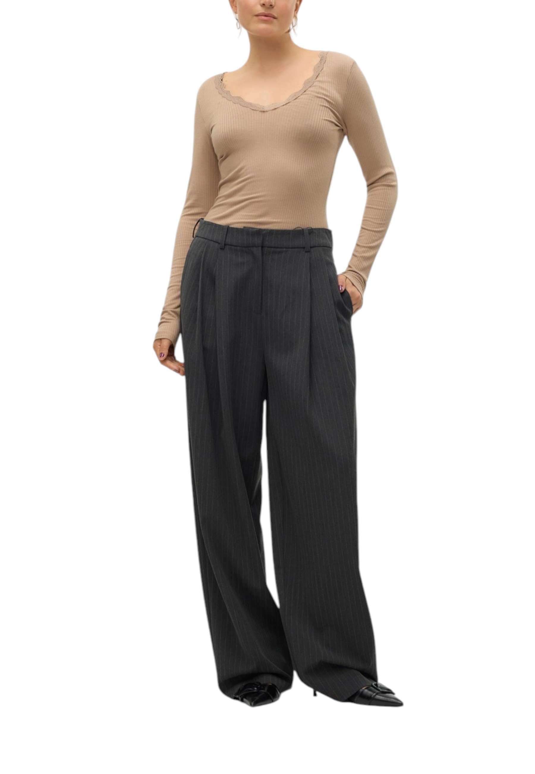 Vero Moda  Women Trousers