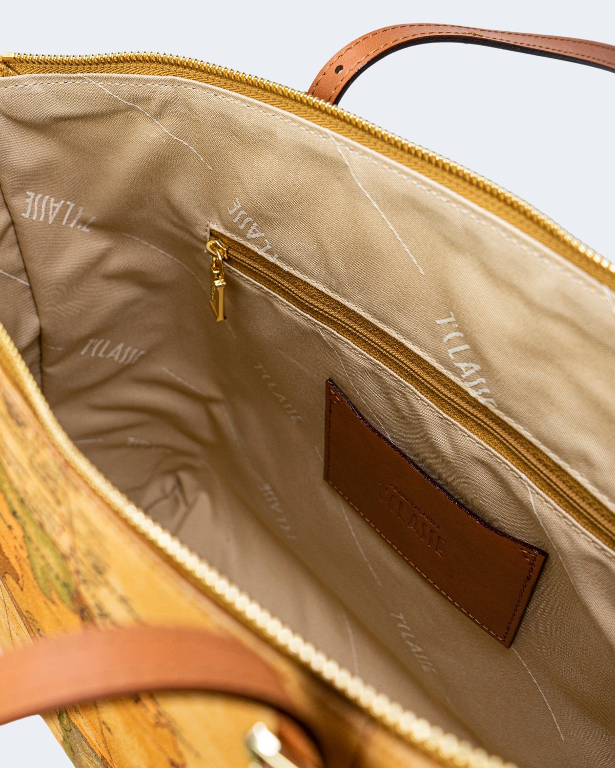 Alviero Martini Prima Classe Bag 3