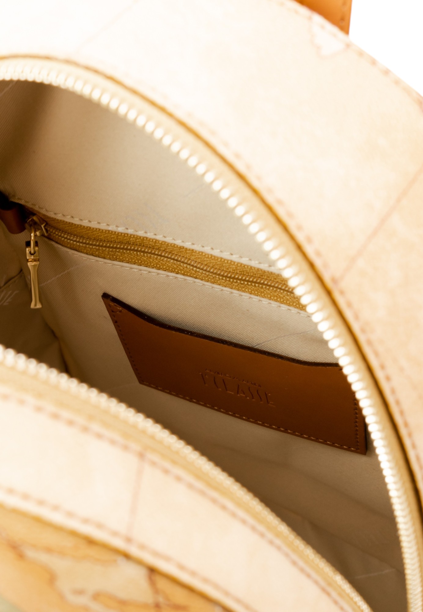Alviero Martini Prima Classe Bag 5