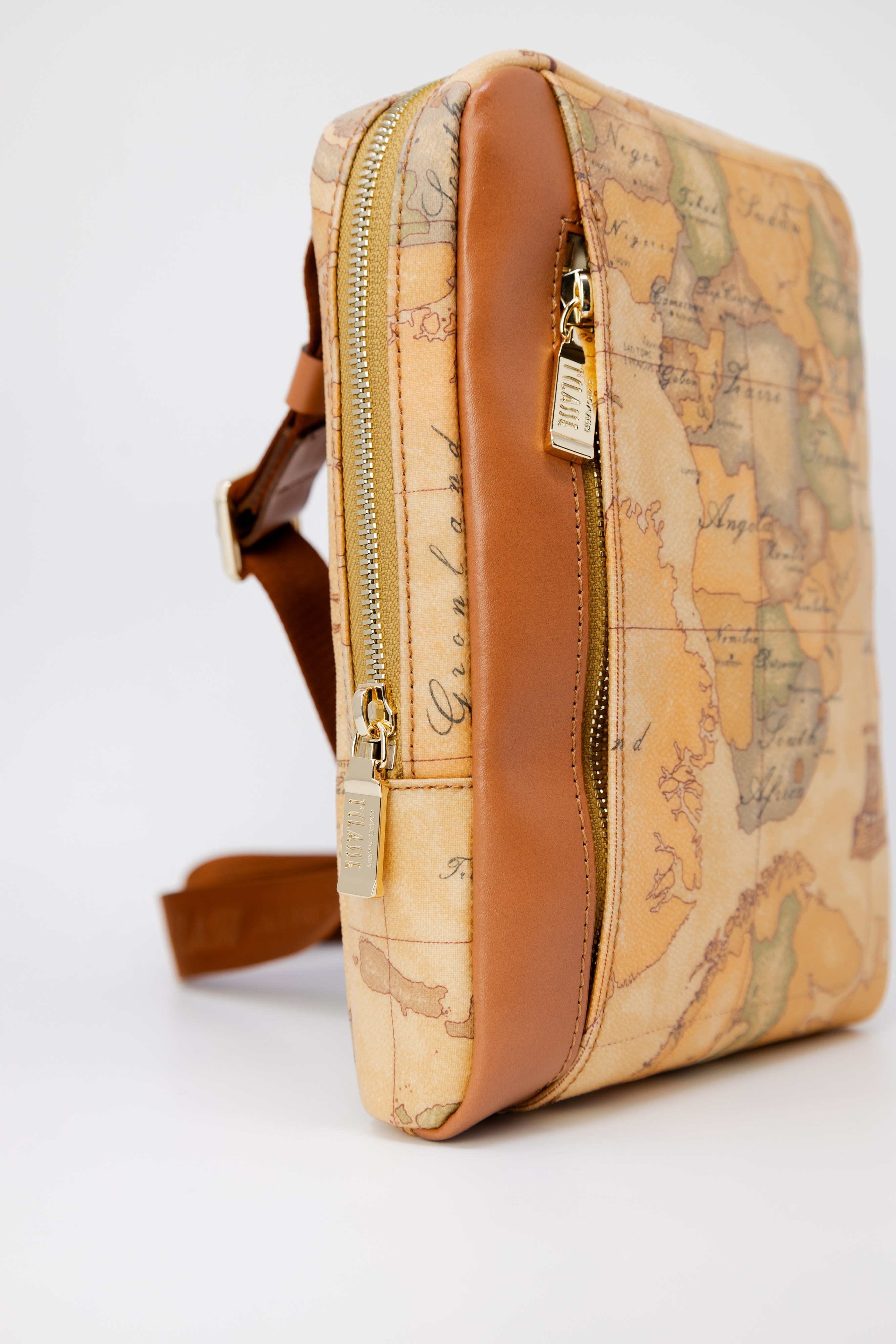 Alviero Martini Prima Classe Bag 4