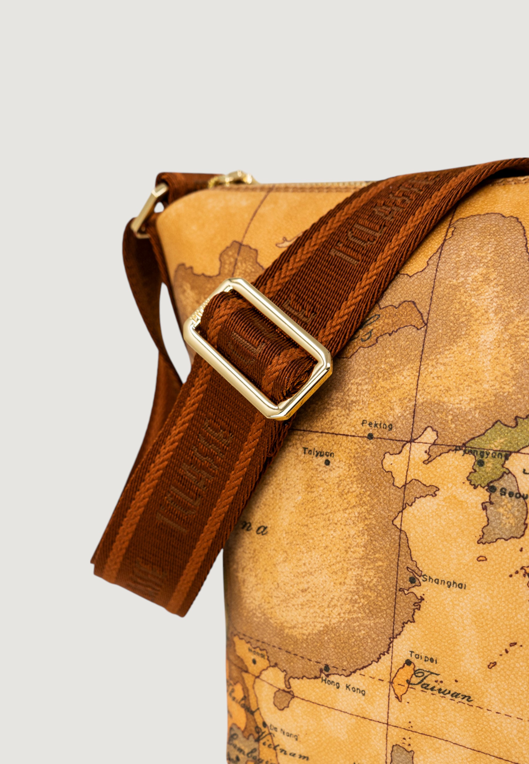 Alviero Martini Prima Classe Bag 4