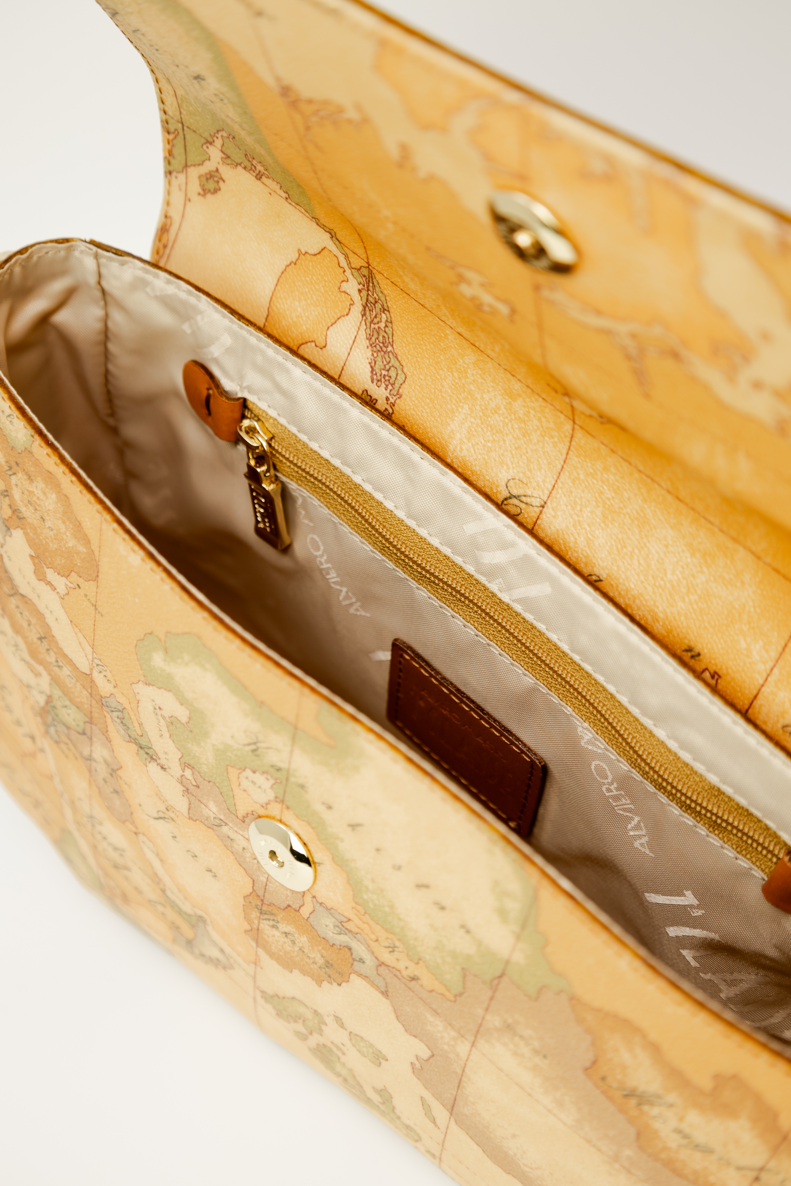 Alviero Martini Prima Classe  Women Bag