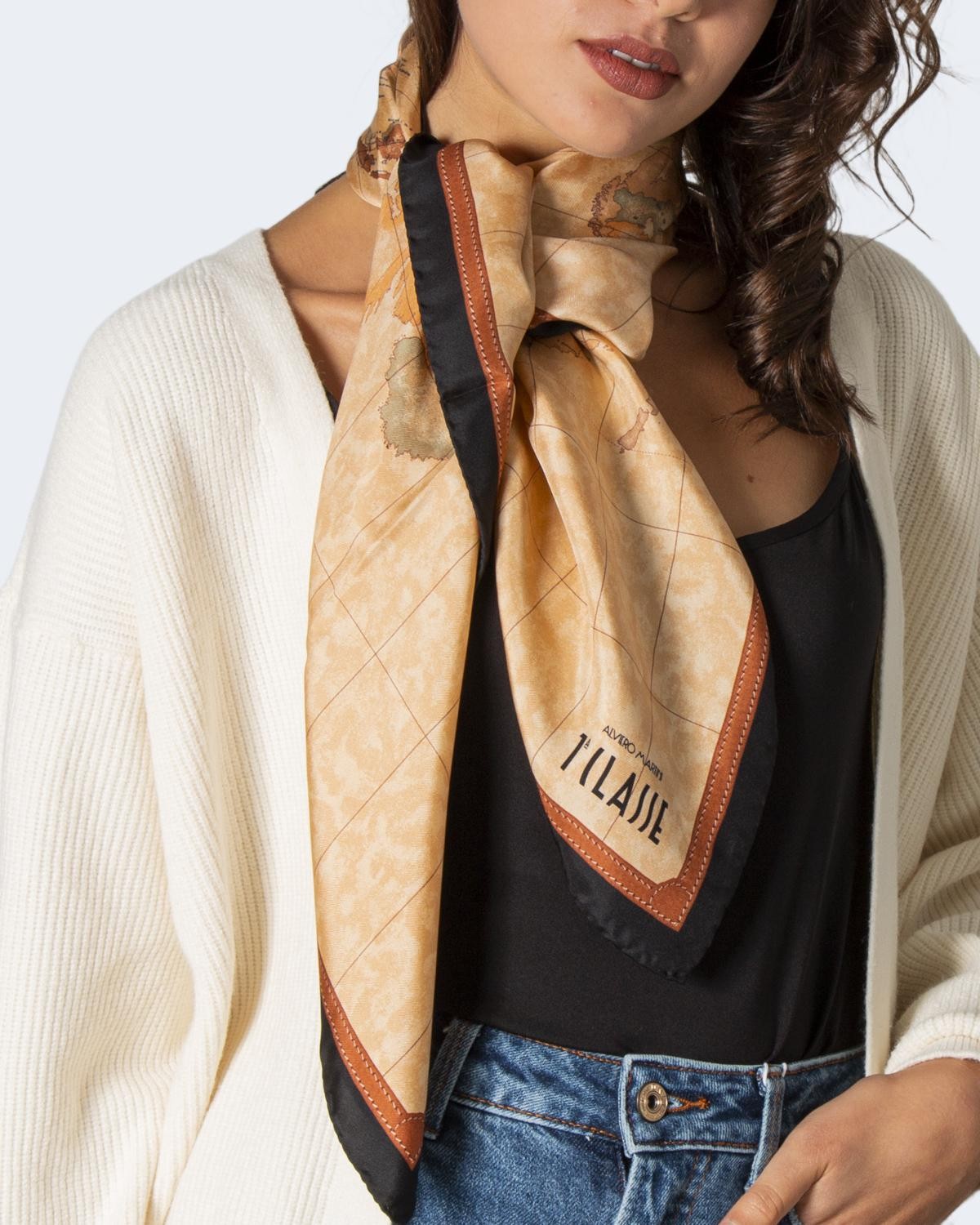 Alviero Martini Prima Classe  Women Scarve