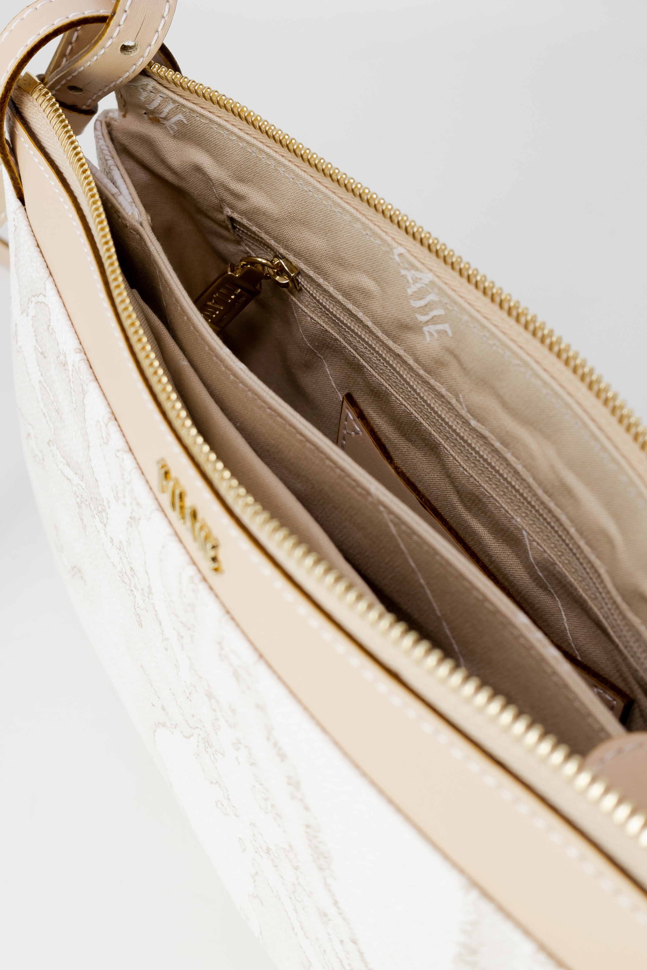 Alviero Martini Prima Classe Bag 5