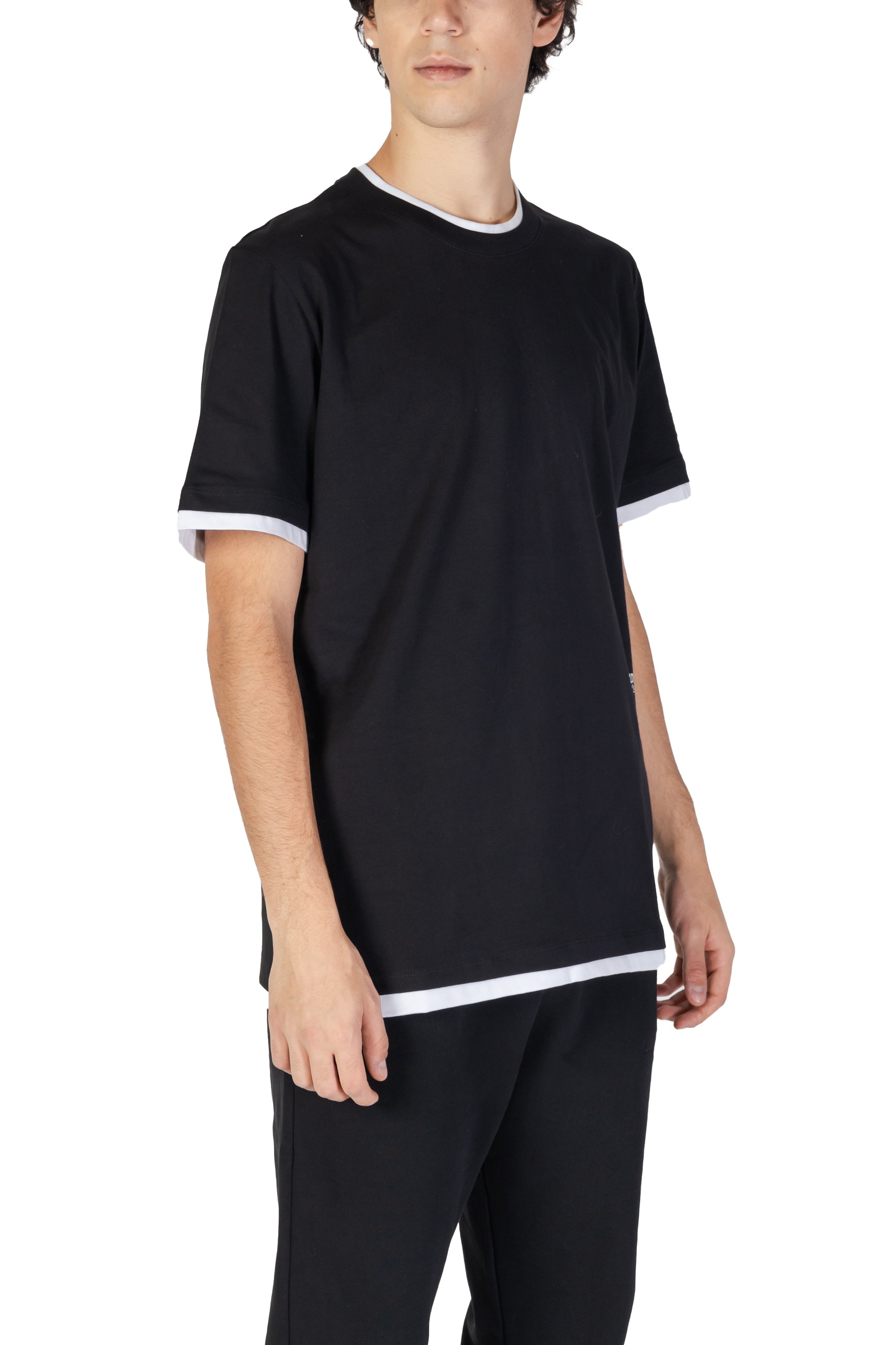 Underclub Men T-Shirt