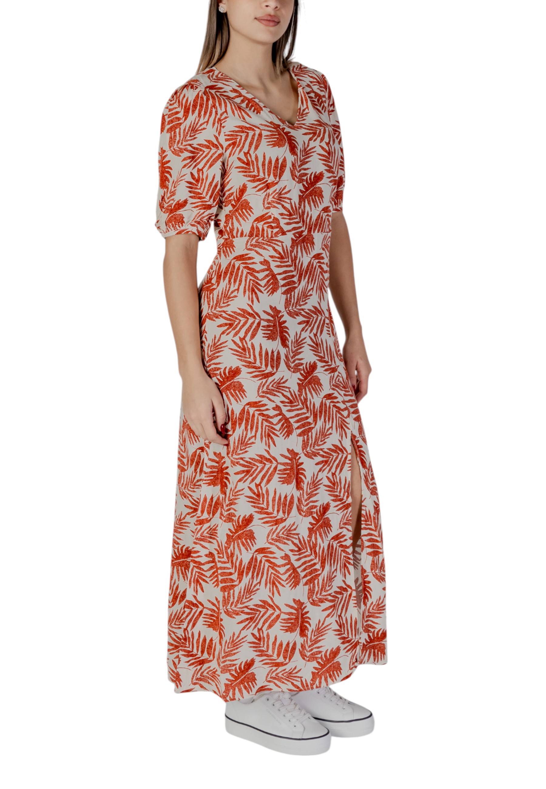 B.young Dress 8