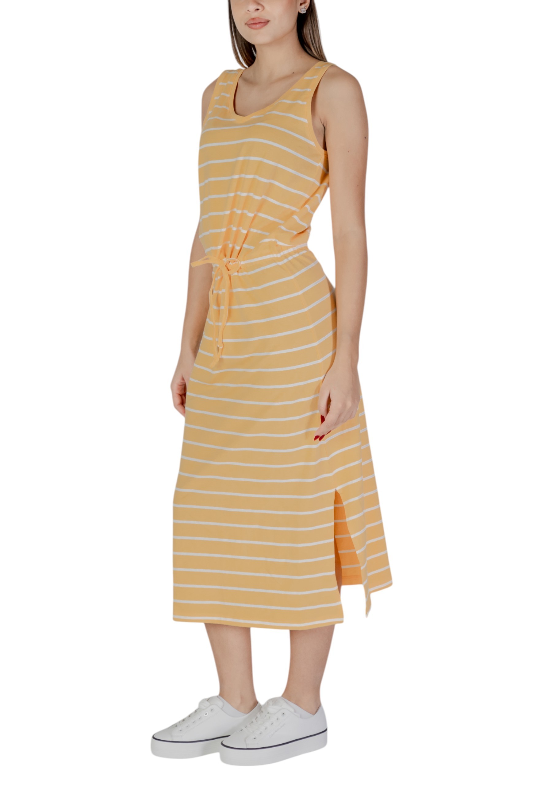B.young Dress 2